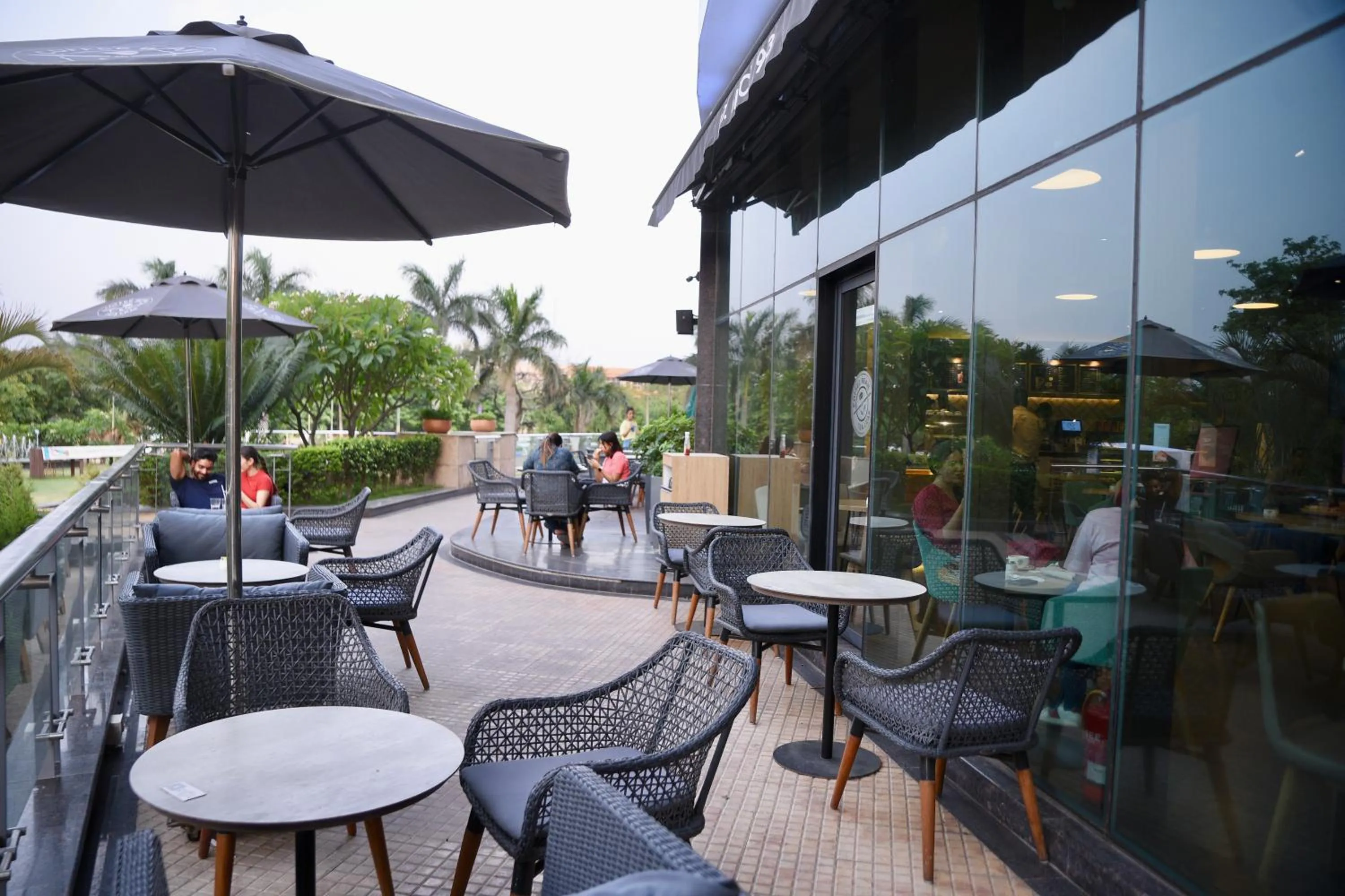 Restaurant/places to eat in The BellaVista Hotel Chandigarh Panchkula