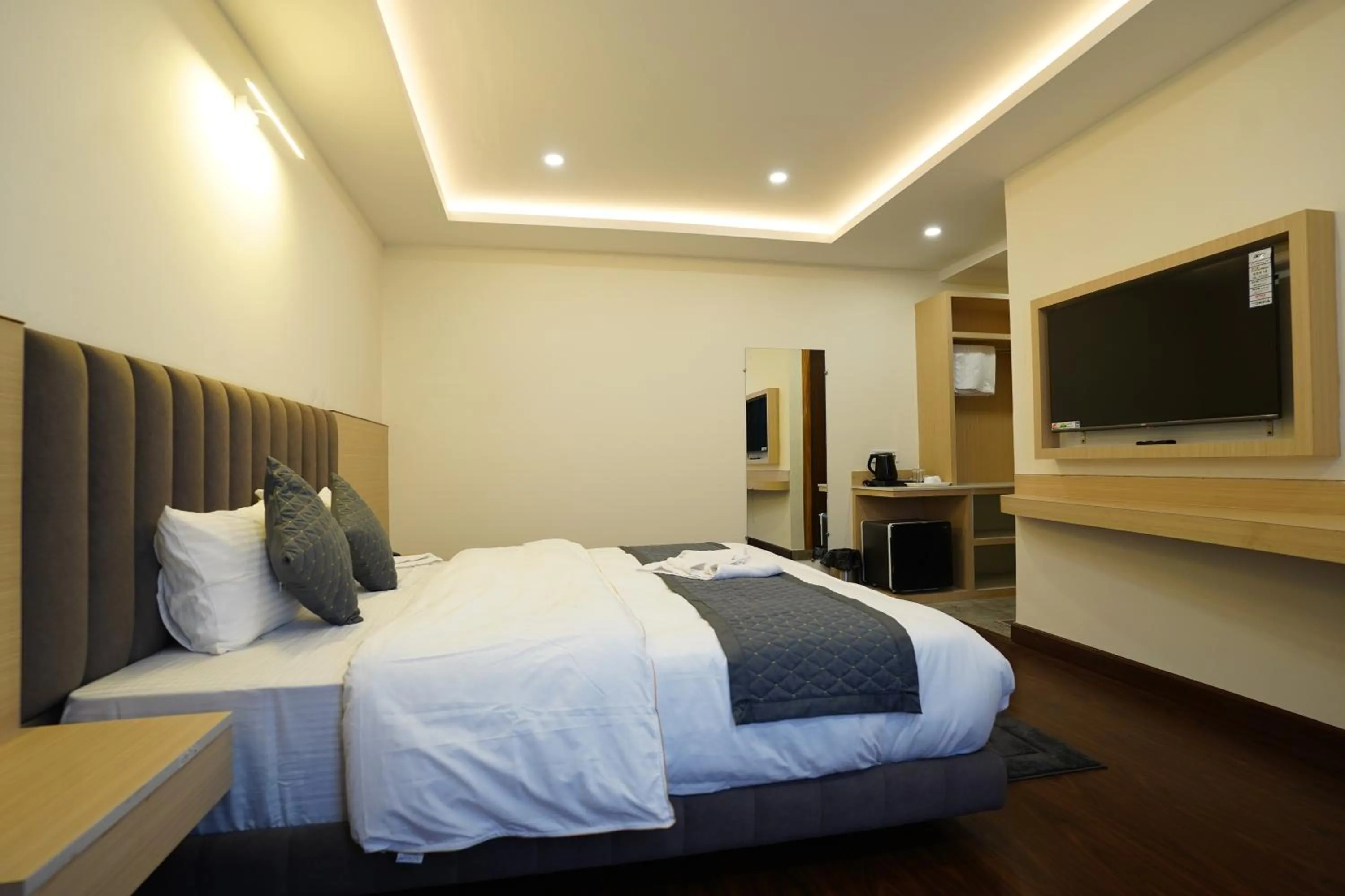 Bed in Hotel Apple Inn Managed by Arpan Travels