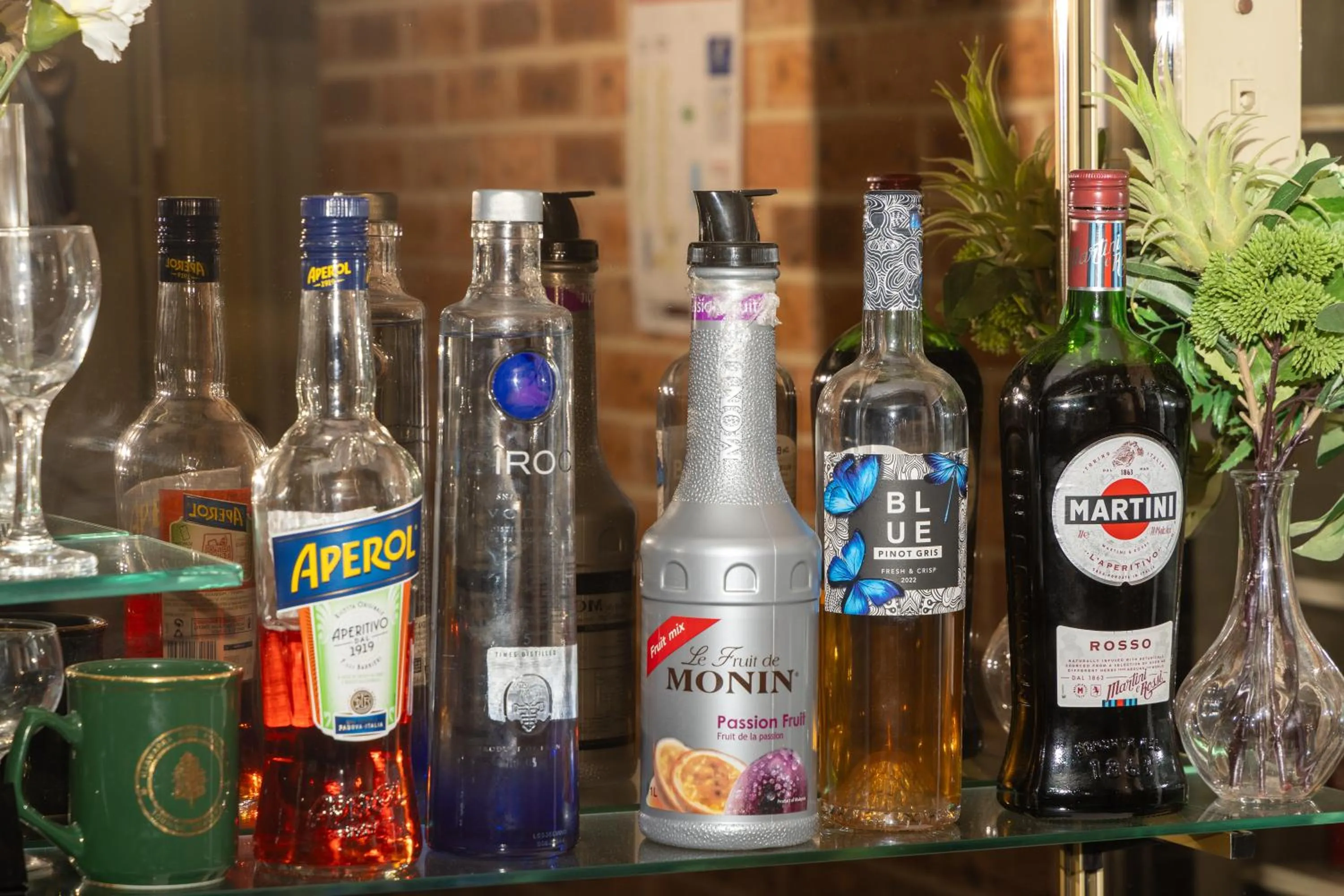 Restaurant/places to eat in Gosford Inn Motel