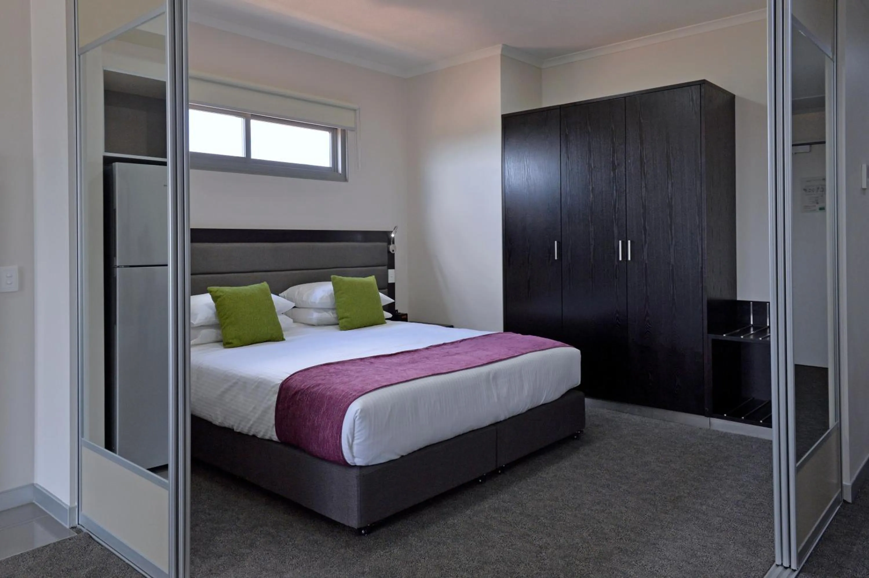 Bed in Rydges Palmerston - Darwin