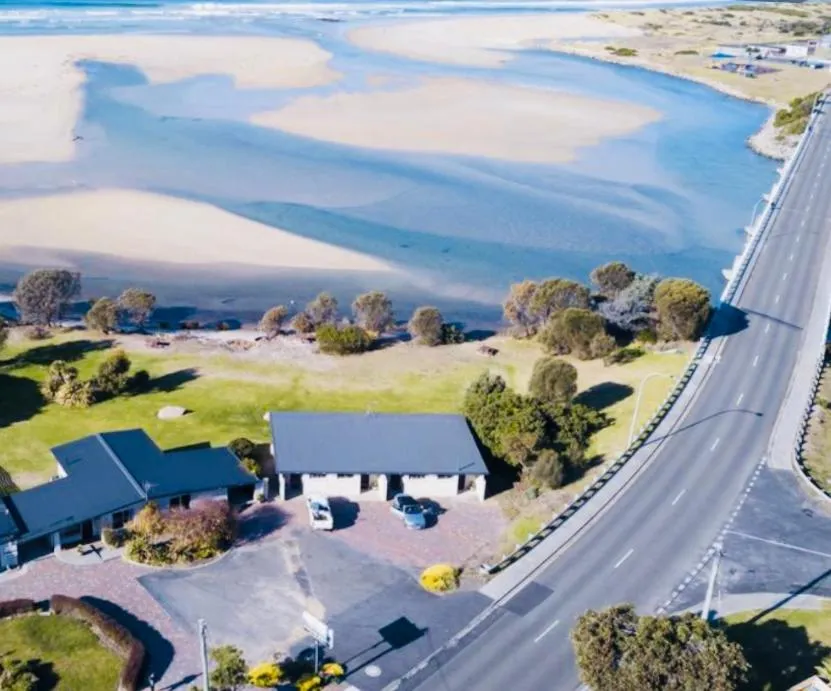 Pelican Sands Scamander