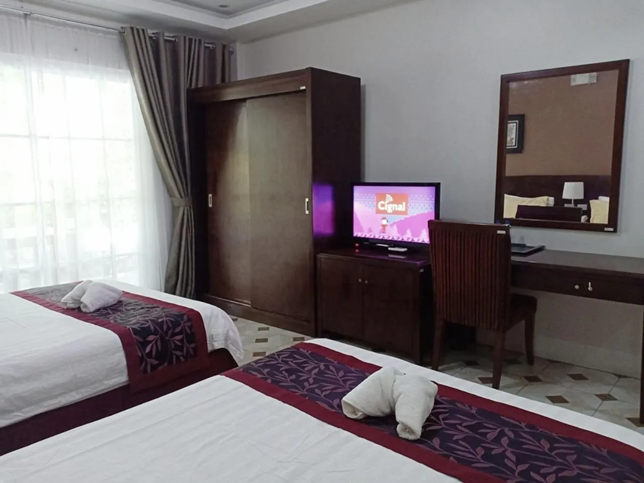 Bed in Marand Family Resort