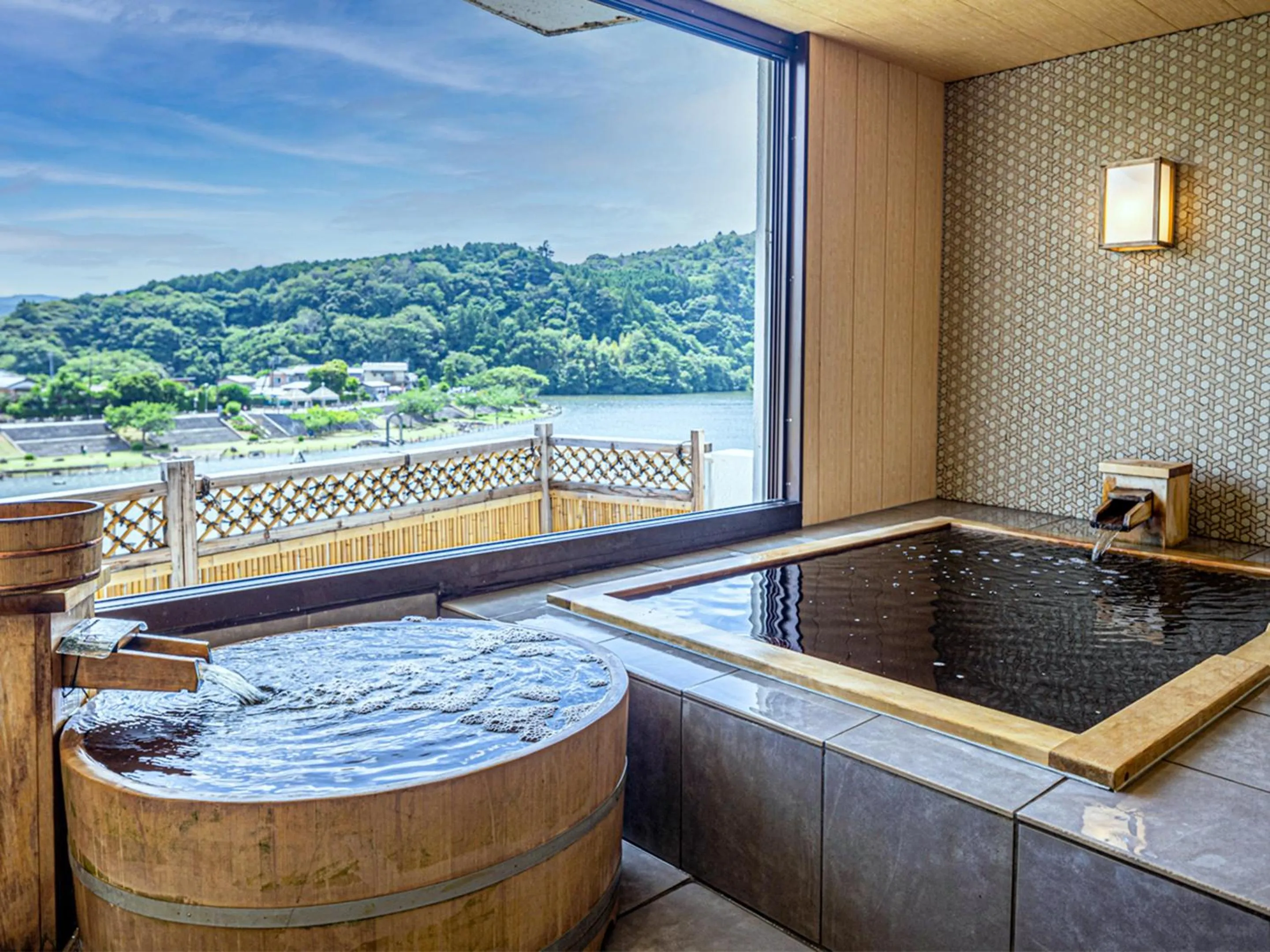 Hot Spring Bath in Kameyama Onsen Hotel