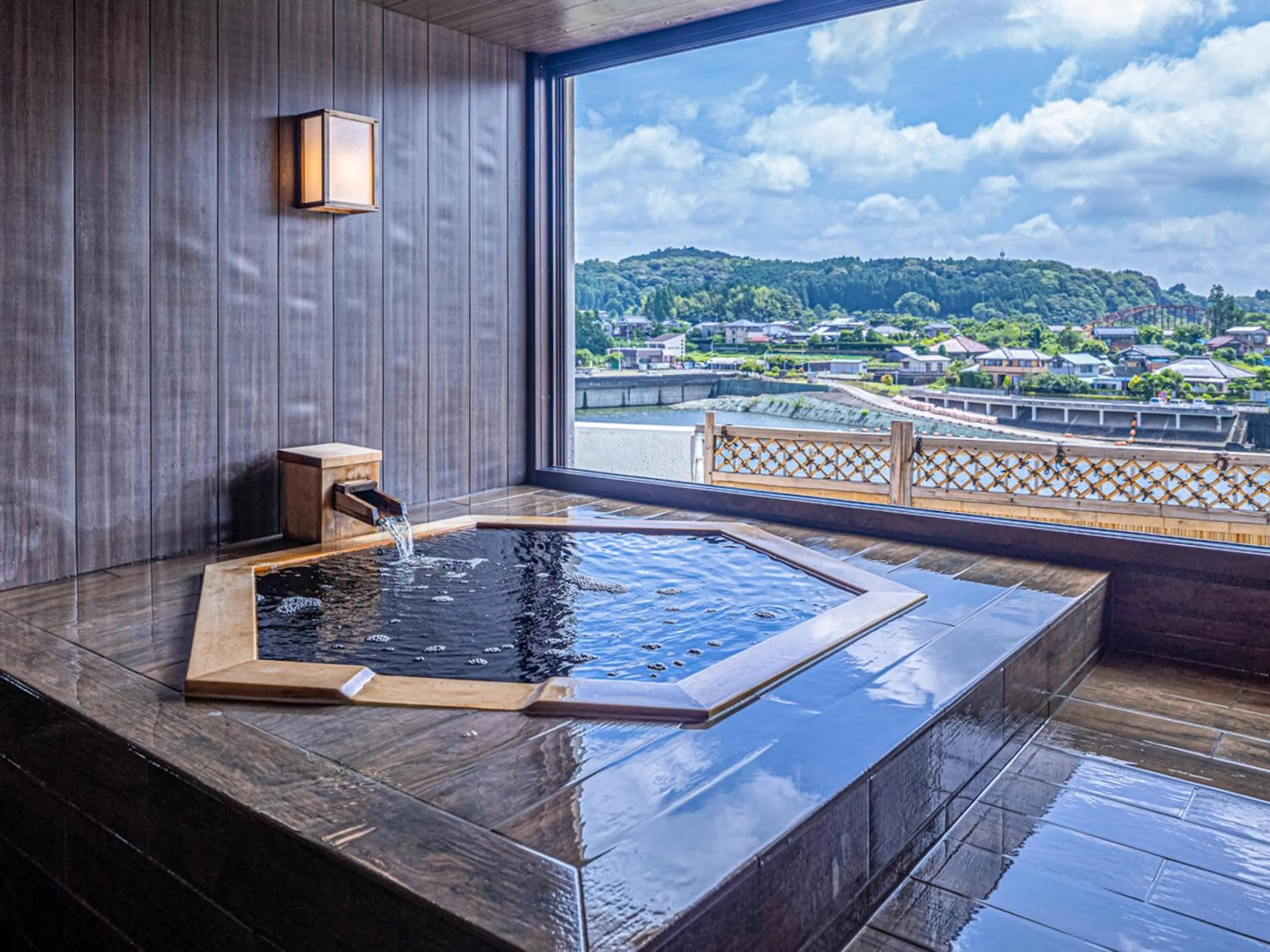 Hot Spring Bath in Kameyama Onsen Hotel