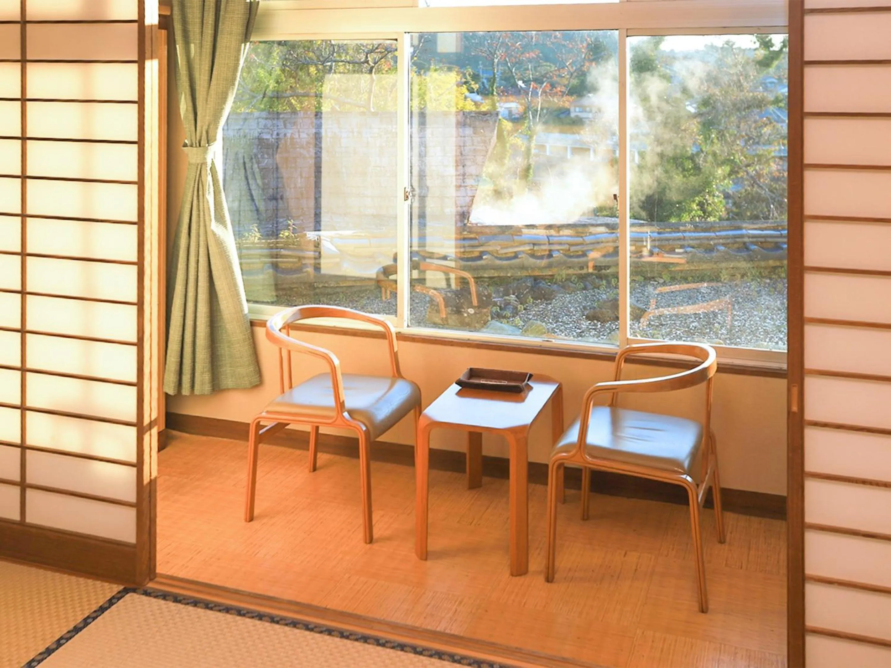 Photo of the whole room in Kameyama Onsen Hotel