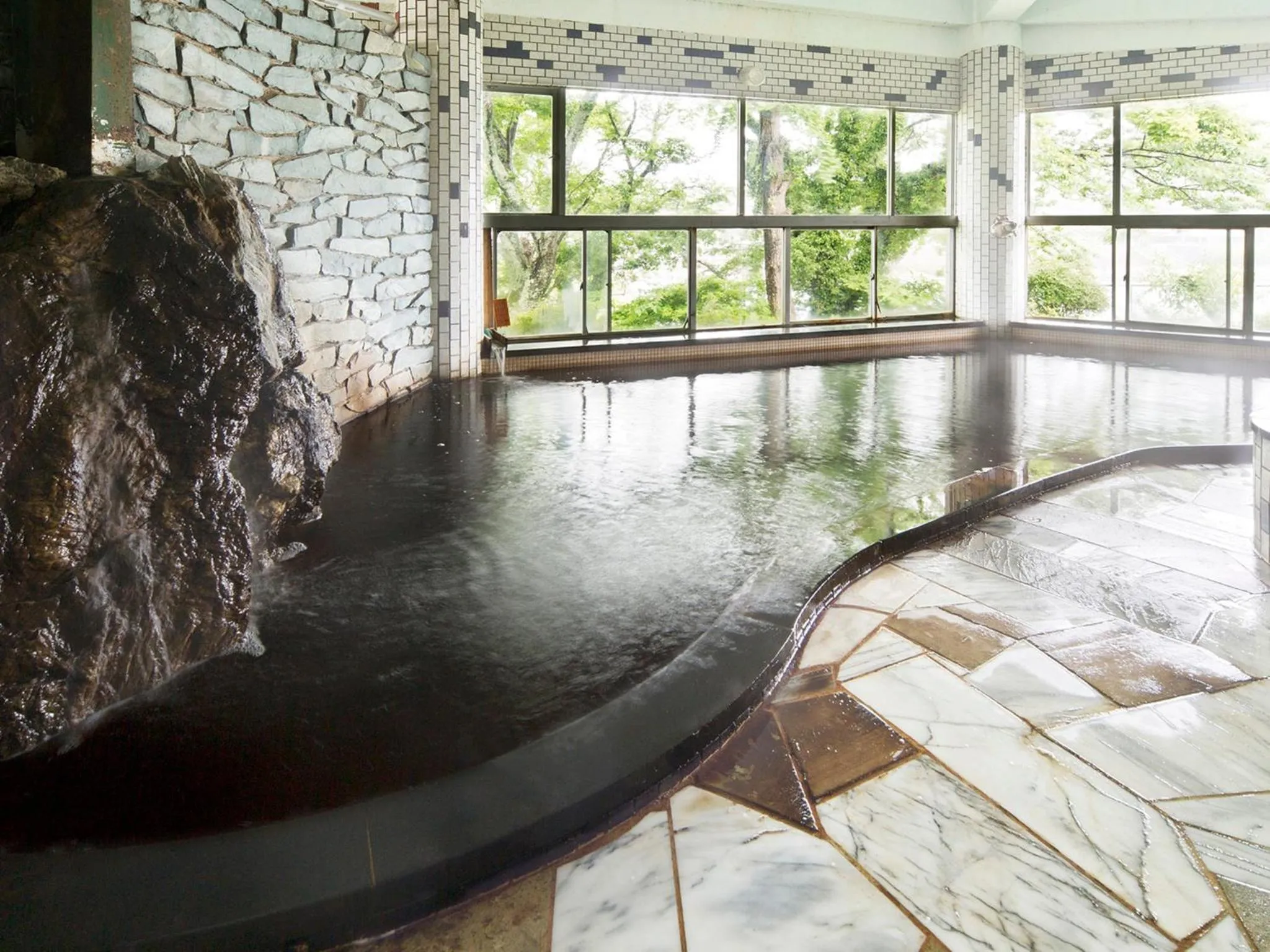 Hot Spring Bath in Kameyama Onsen Hotel