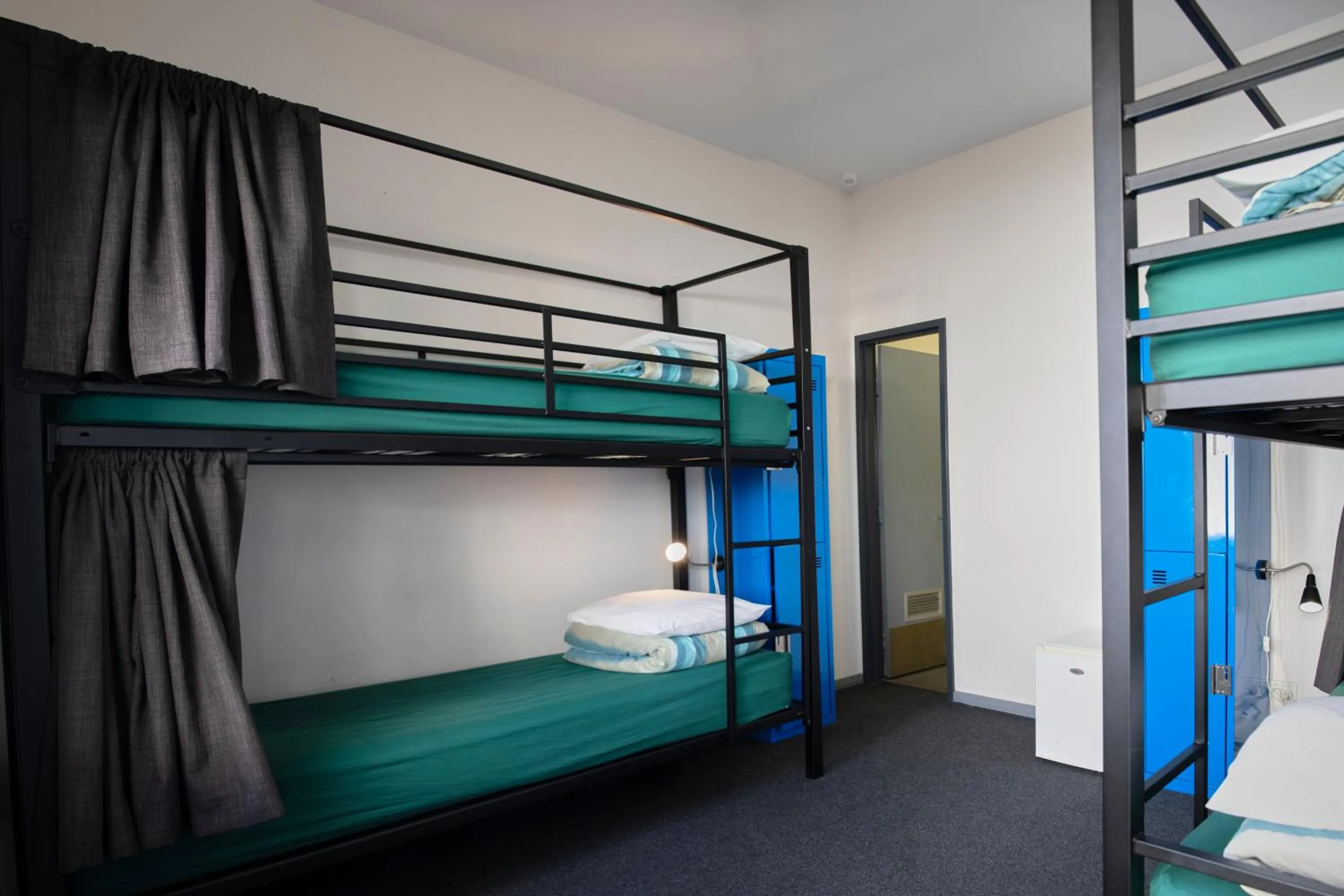 Bedroom, Bed in YHA Fremantle Prison