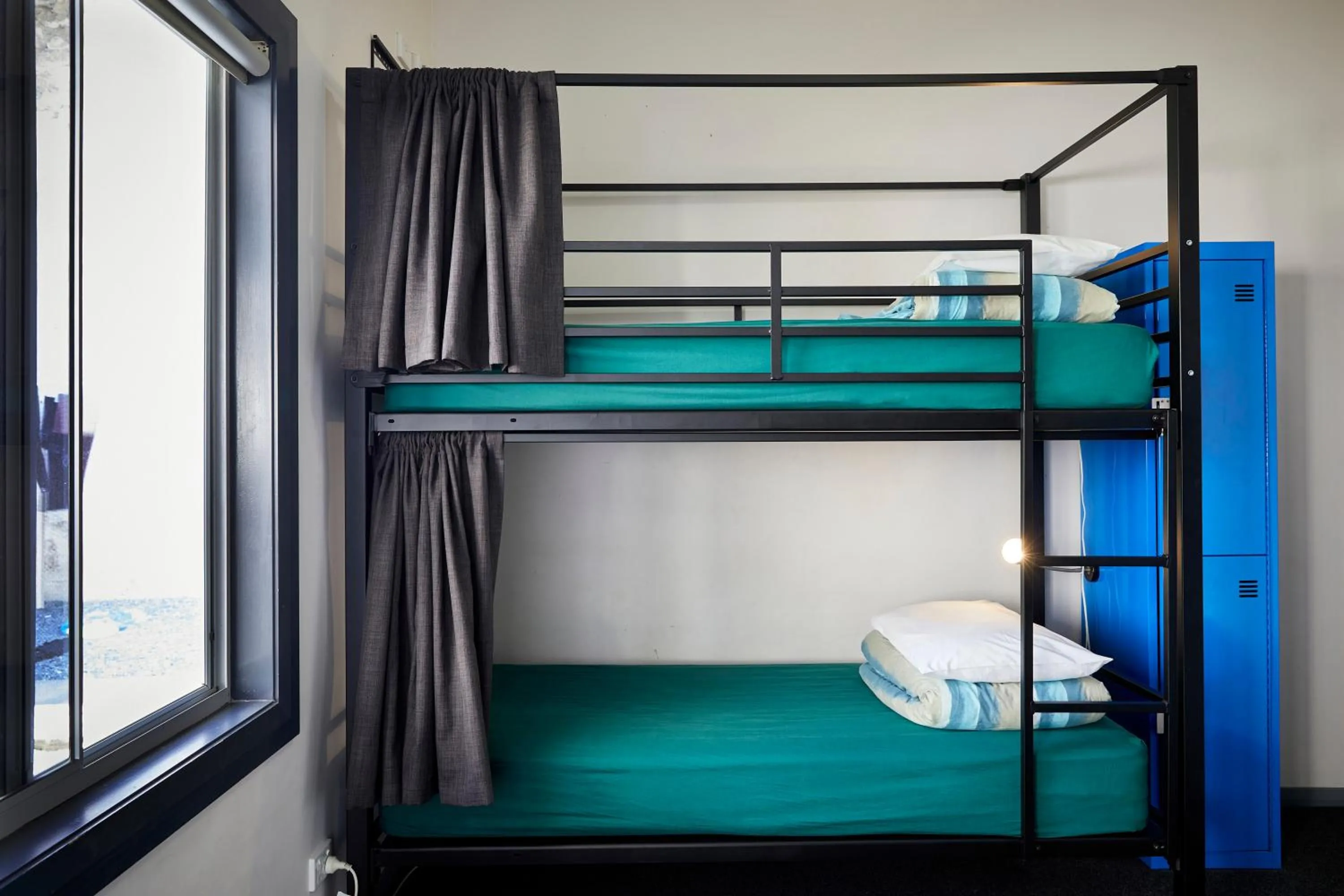 Bedroom, Bed in YHA Fremantle Prison