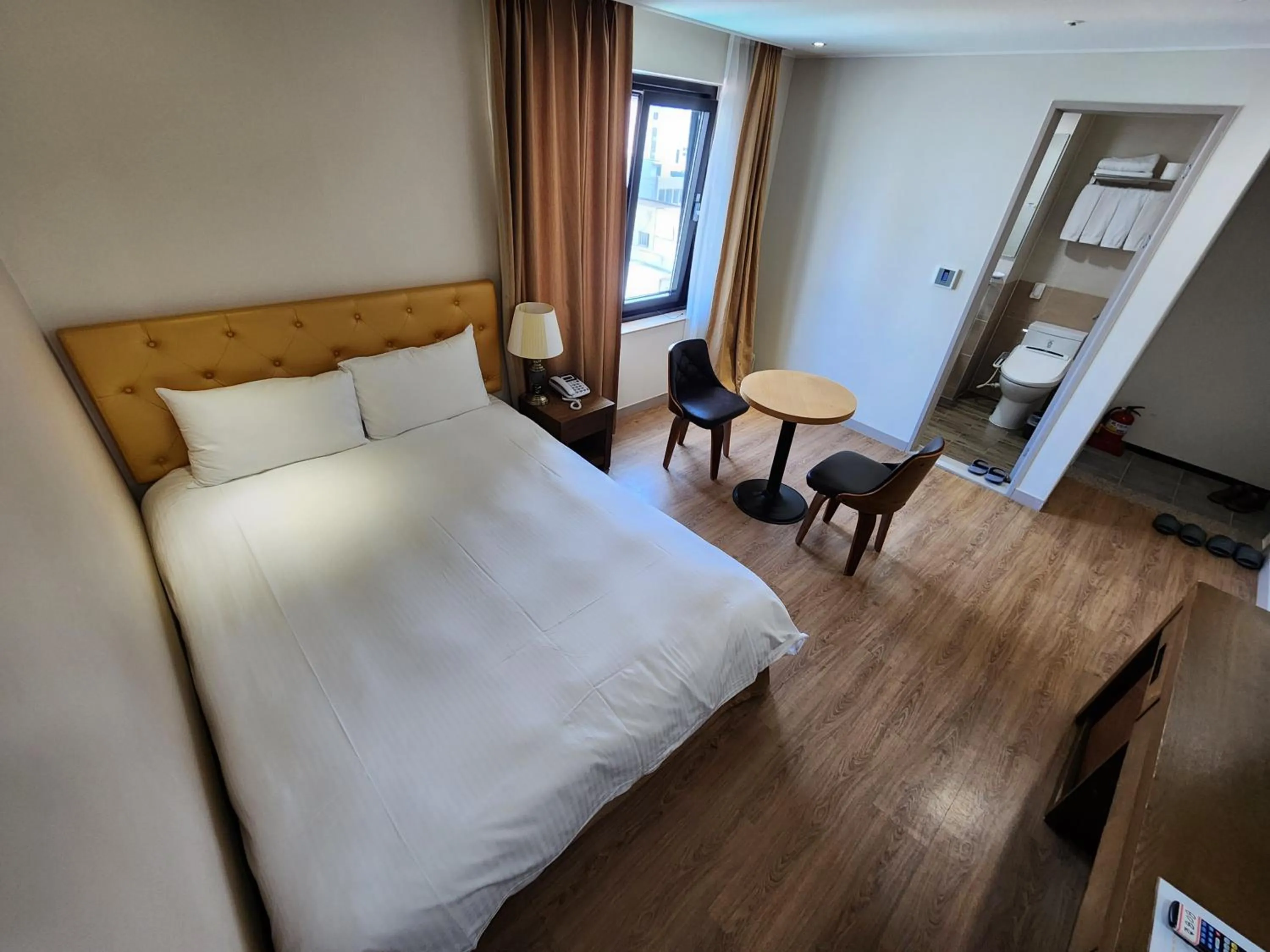 Bedroom, Bed in Hotel Haema