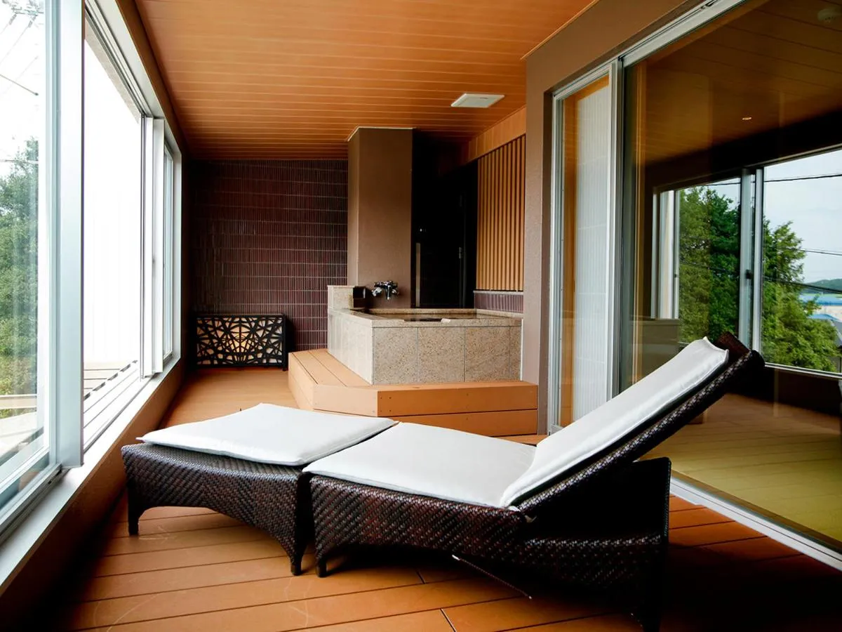 Hot Spring Bath, Bed in Sun Urashima Yuki no Sato