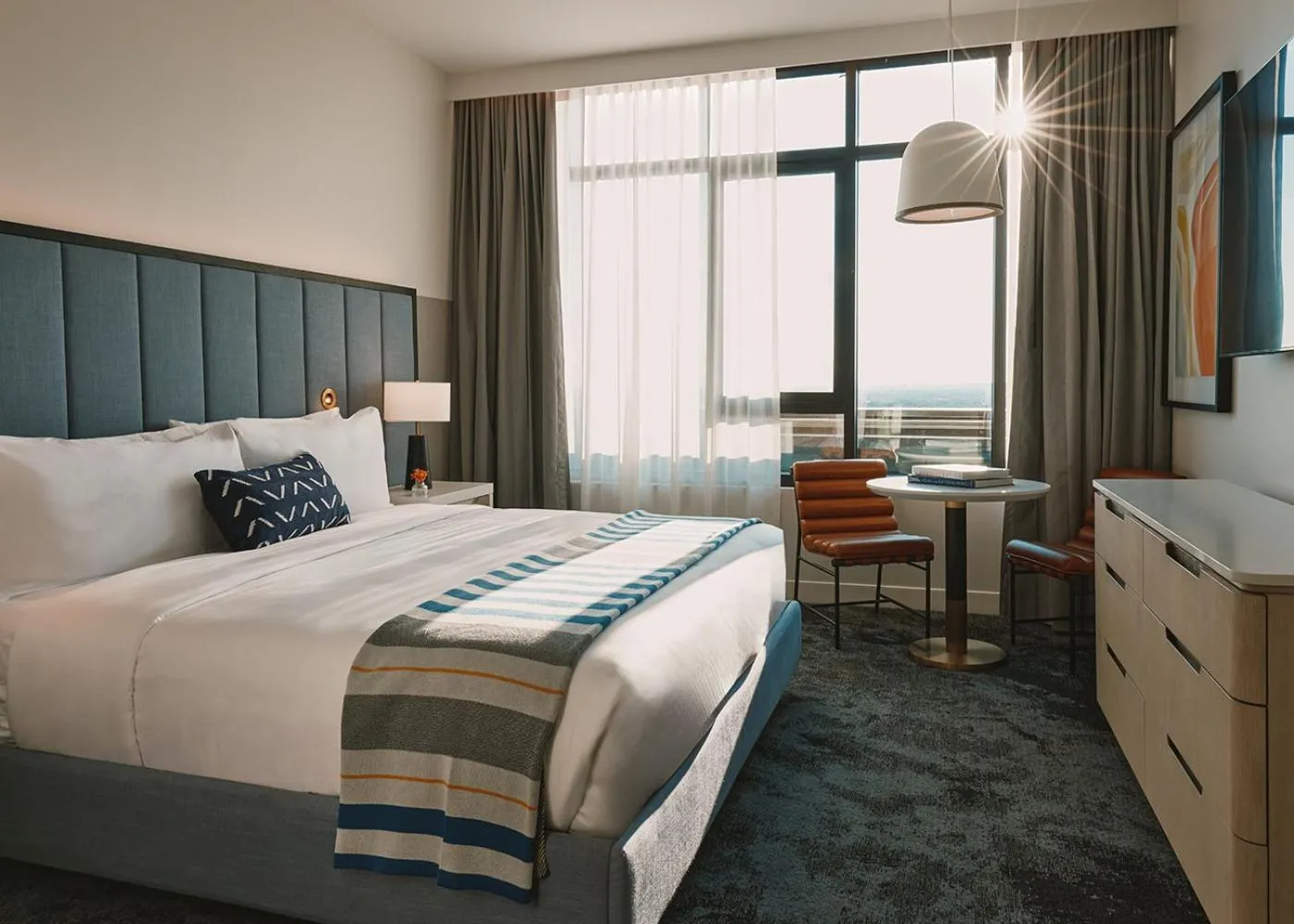 Communal lounge/ TV room, Bed in Limelight Boulder