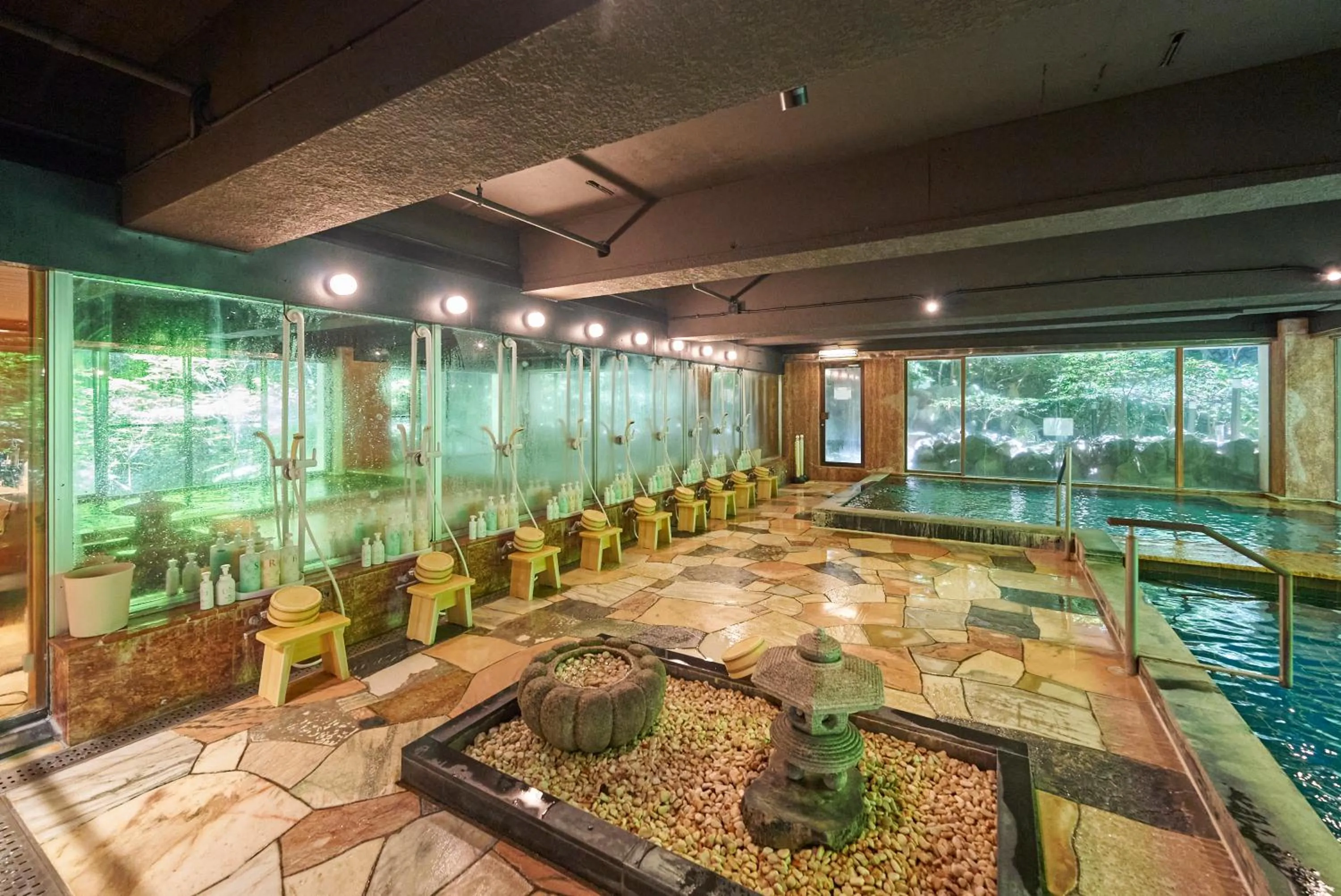 Hot Spring Bath in Hakone Yumoto hotel