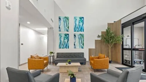 Studio 6 Richmond Airport