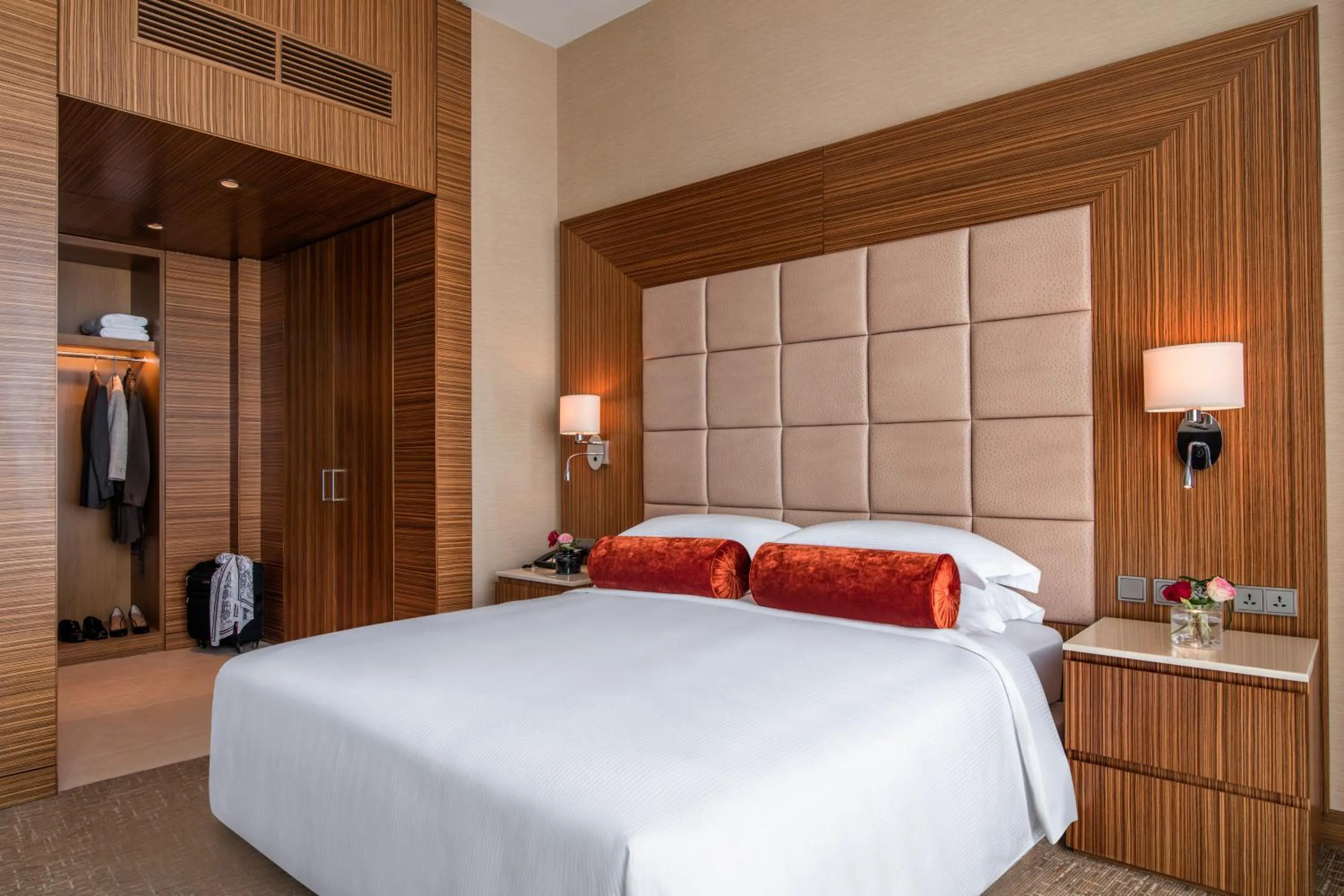 Bed in City Centre Rotana Doha