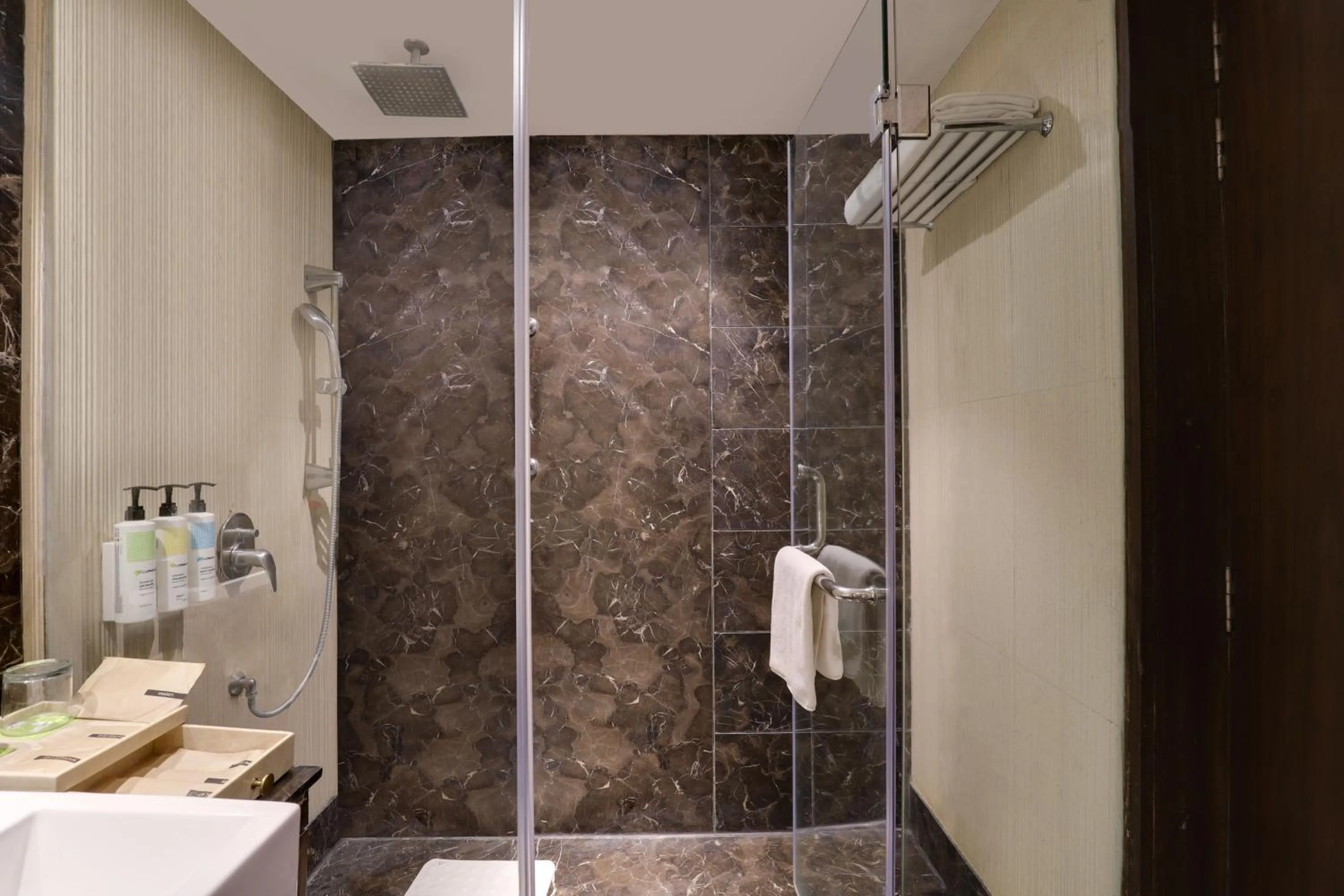 Shower in Saura Hotel, Agra - A Club Mahindra Associate