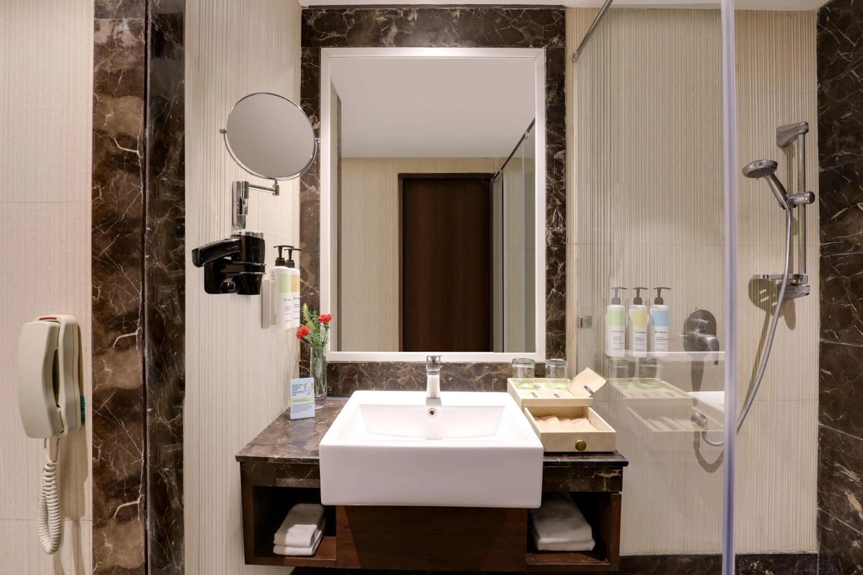 Shower in Saura Hotel, Agra - A Club Mahindra Associate