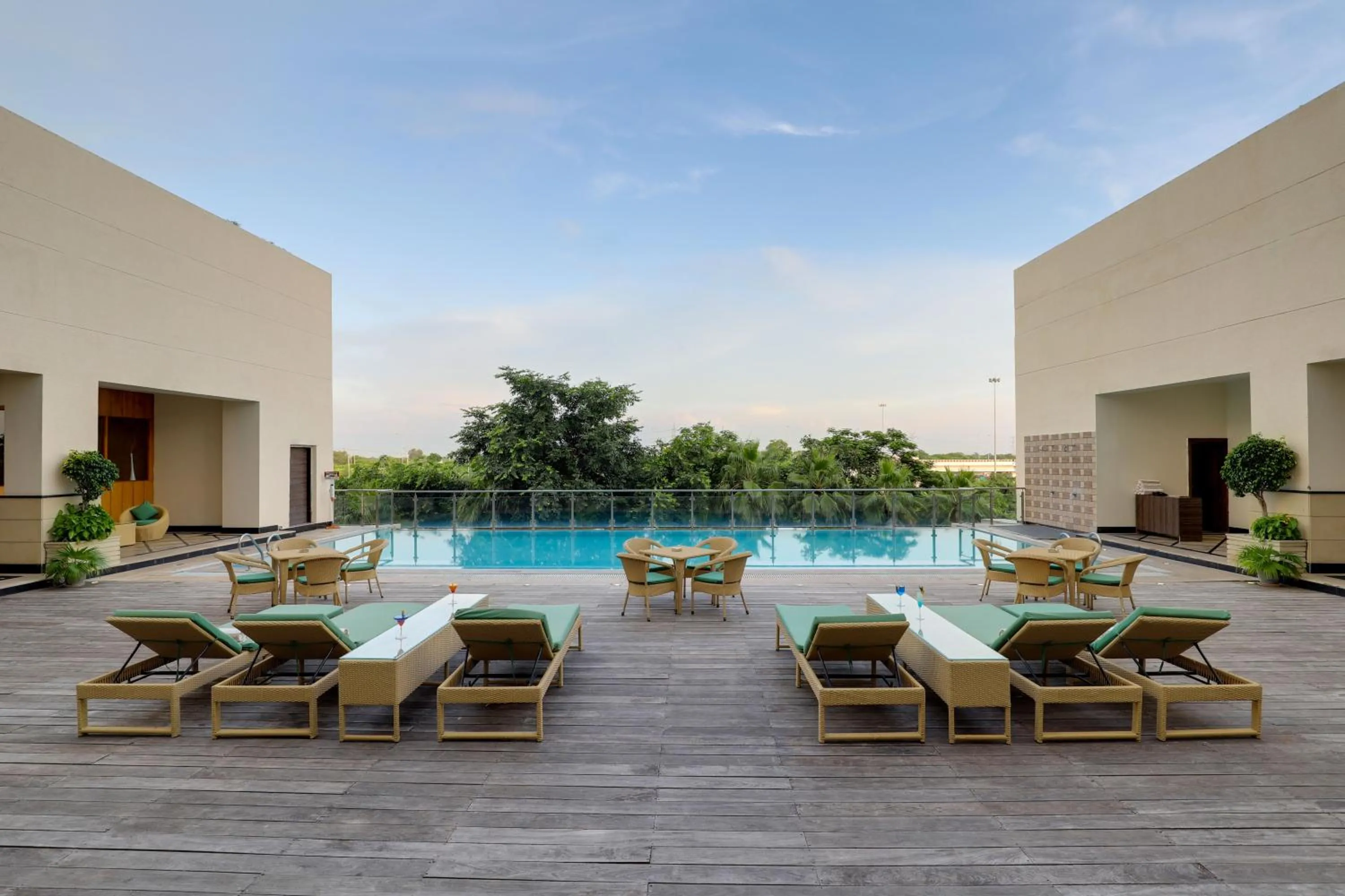 Swimming pool in Saura Hotel, Agra - A Club Mahindra Associate