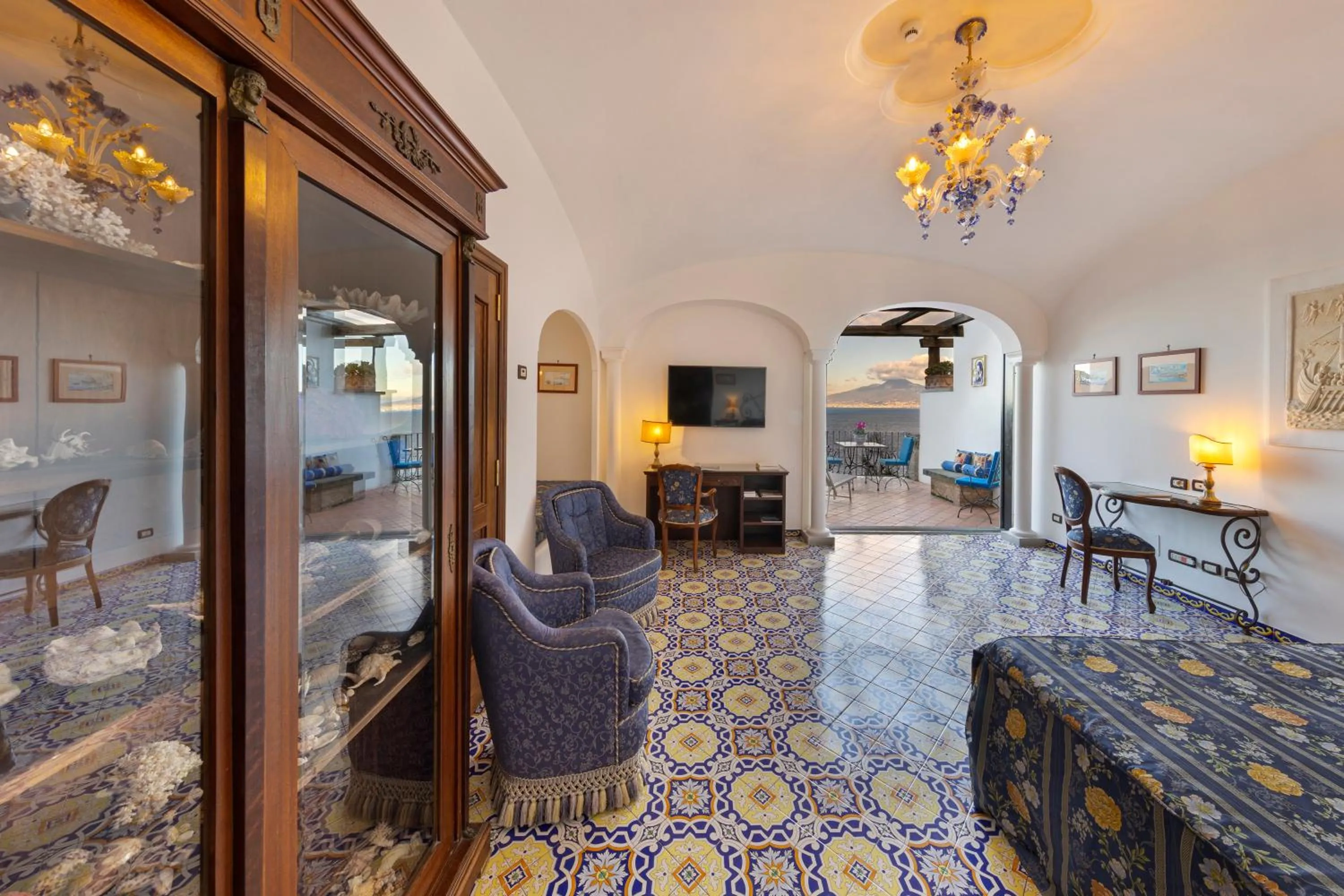 Photo of the whole room in Hotel La Tonnarella