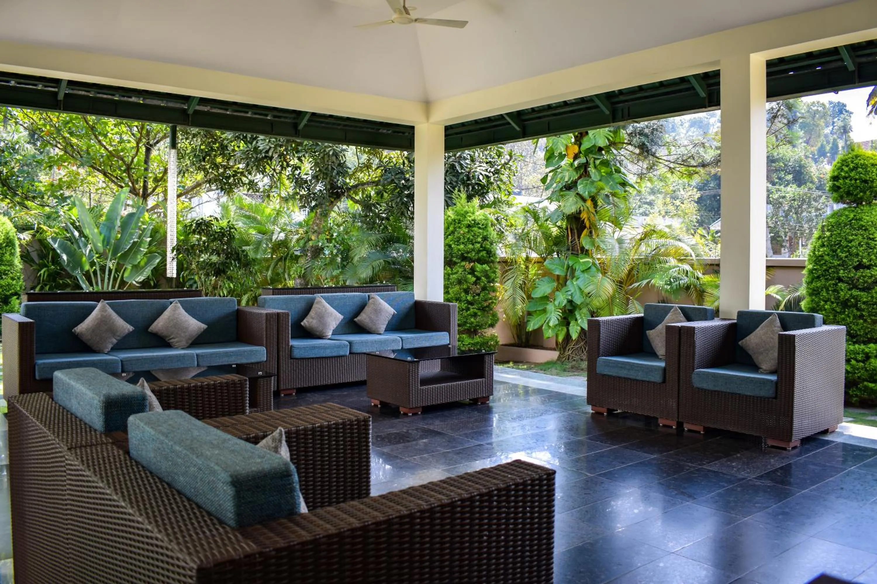 Lobby or reception in Peppervine Hotel