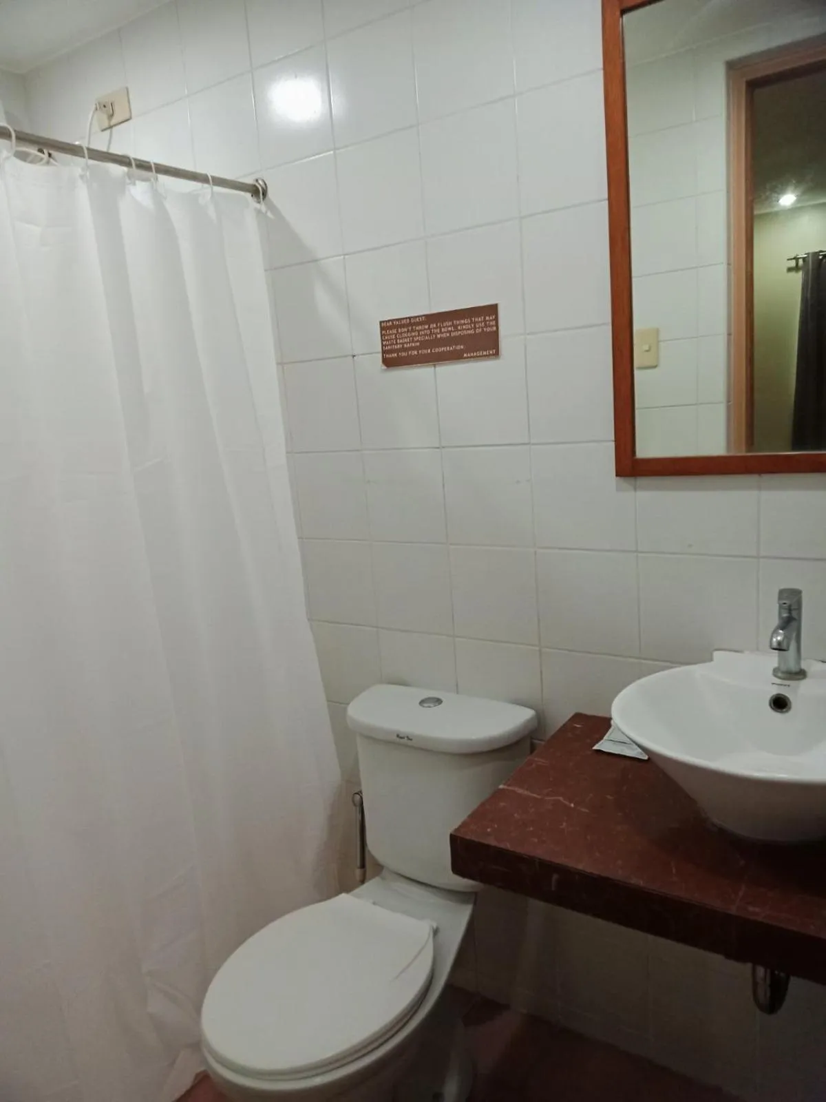 Toilet in Joyce Apartelle Mandaluyong