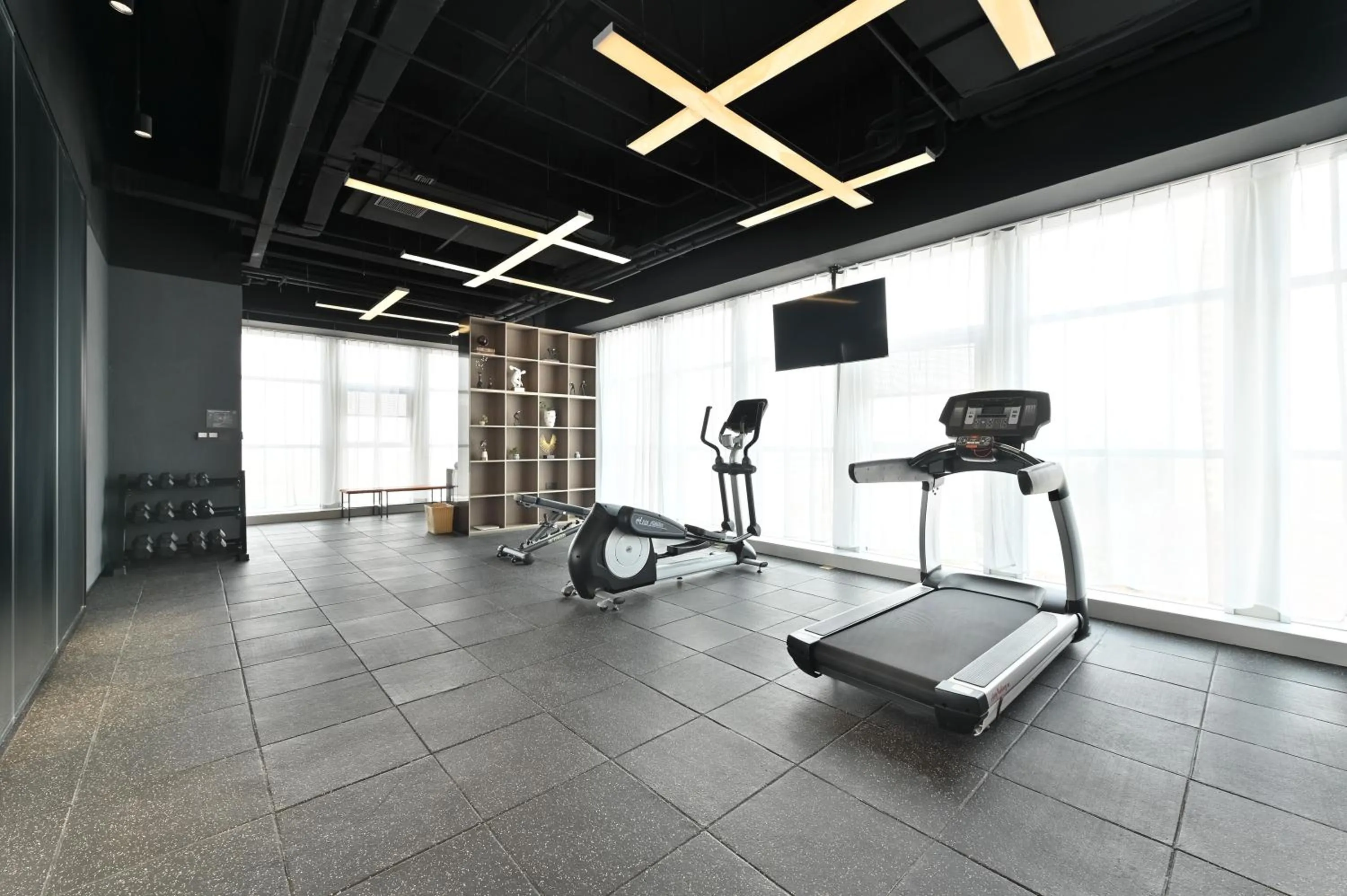 Atour Hotel Qinhuangdao Railway Station Beigang Street