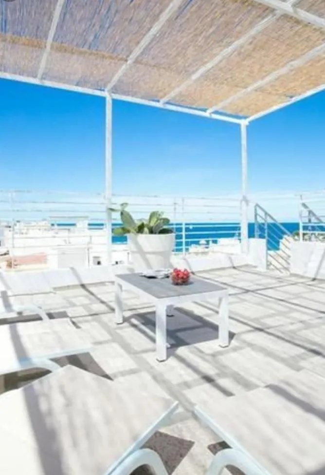 Patio in Elamar Rooms & Apartment