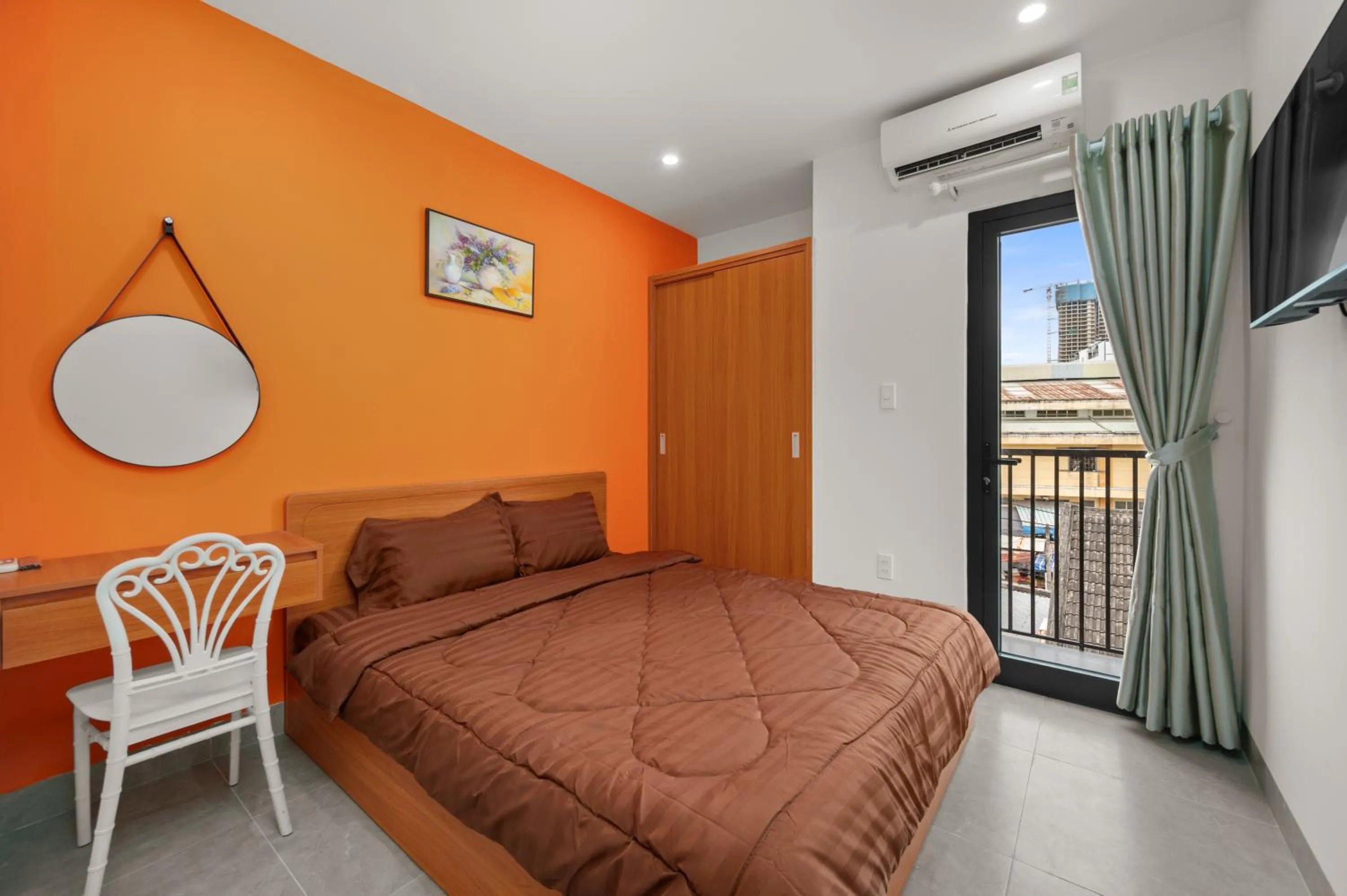 Bedroom, Bed in Saluton House