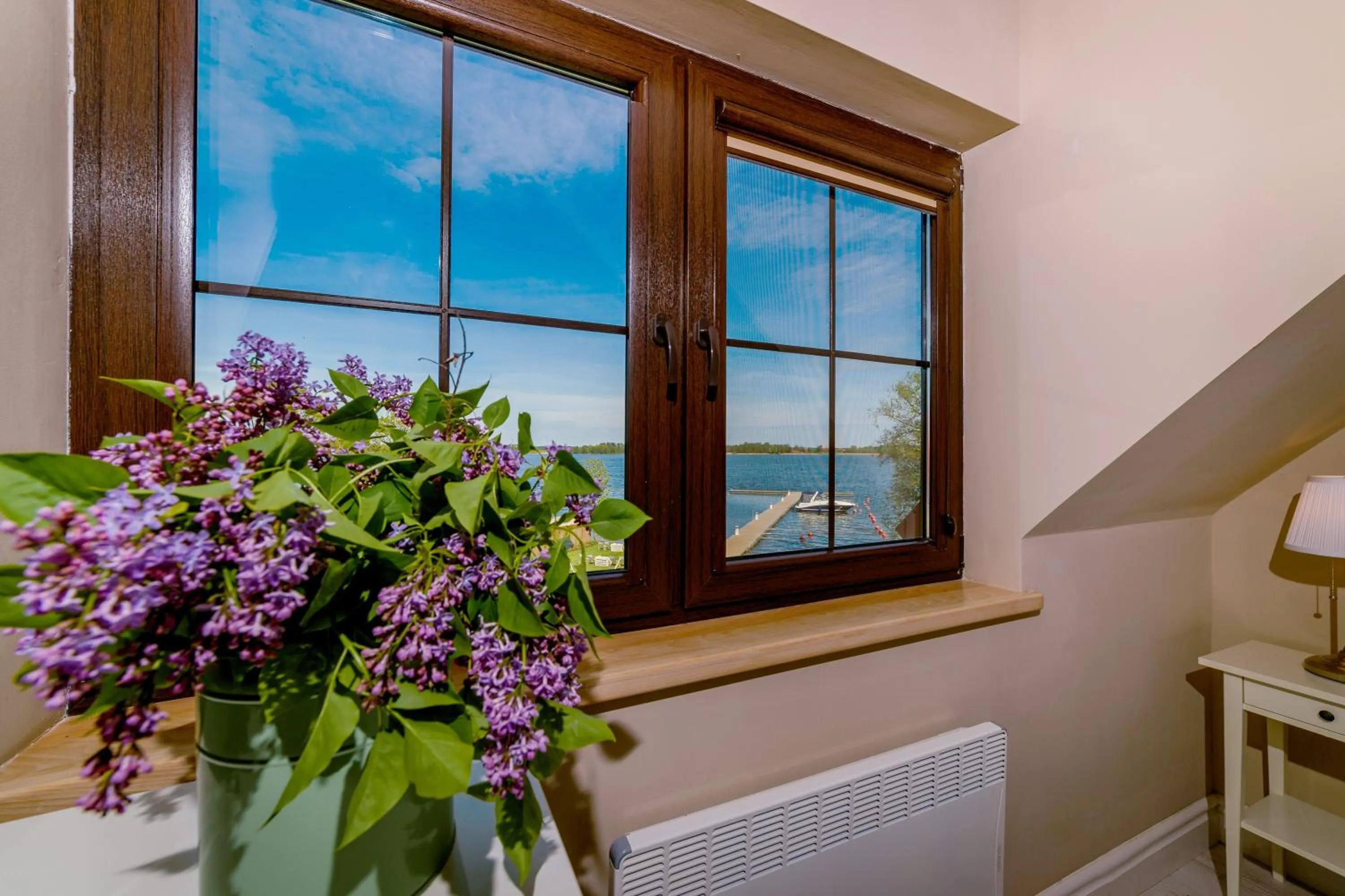 Lake view in Stare Sady Chillout Rooms "Pod Jabłoniami"