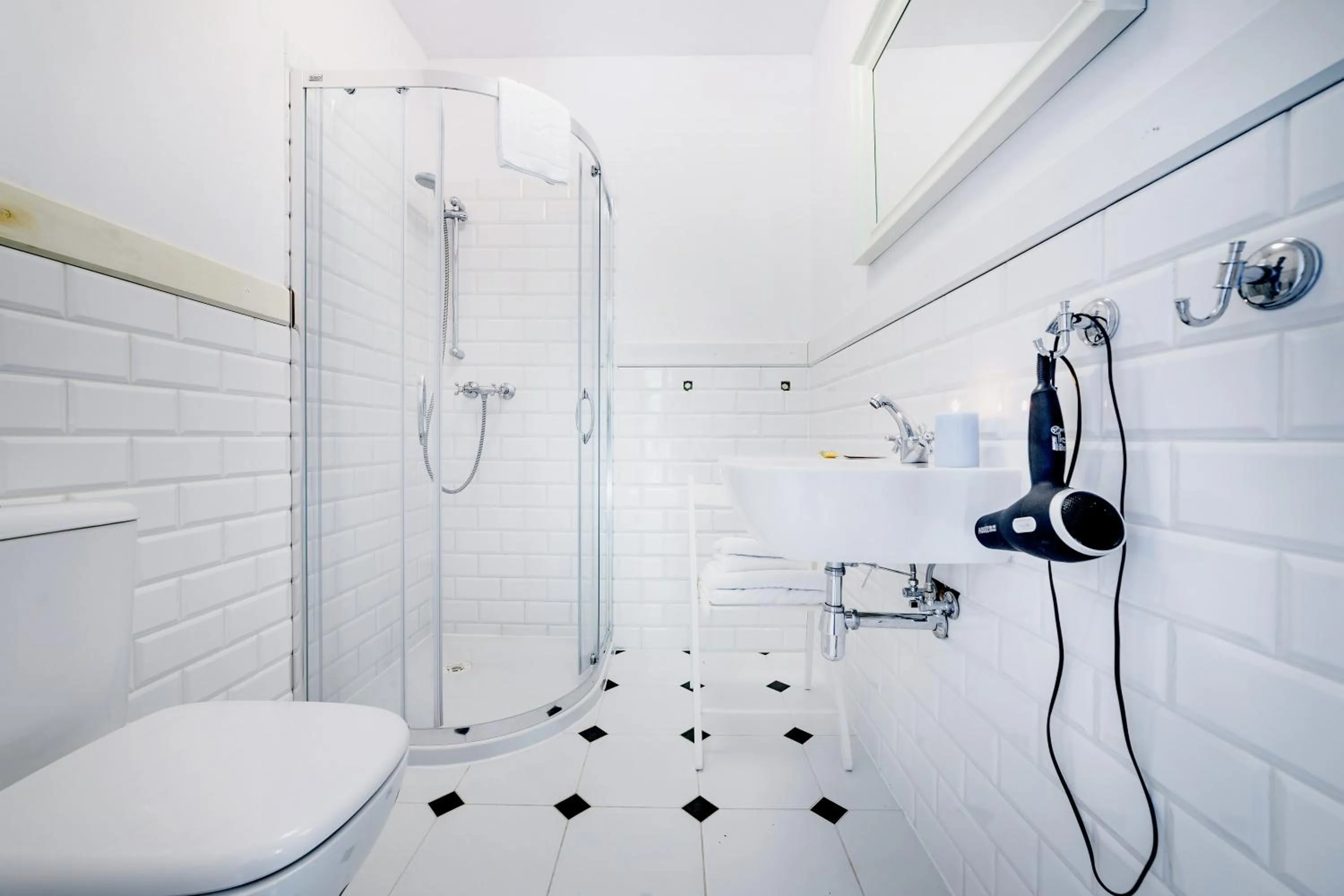 Shower in Stare Sady Chillout Rooms "Pod Jabłoniami"