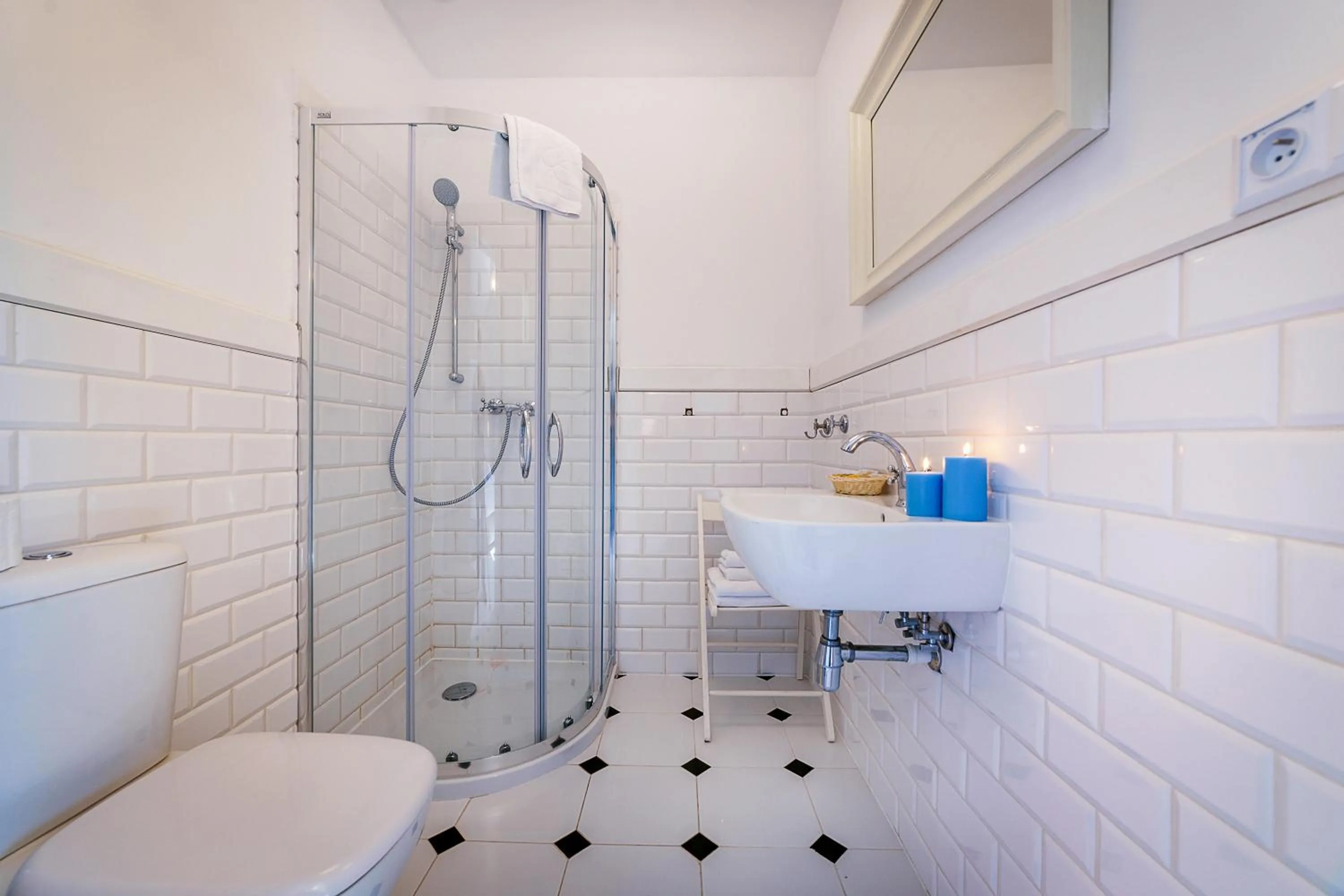 Shower in Stare Sady Chillout Rooms "Pod Jabłoniami"