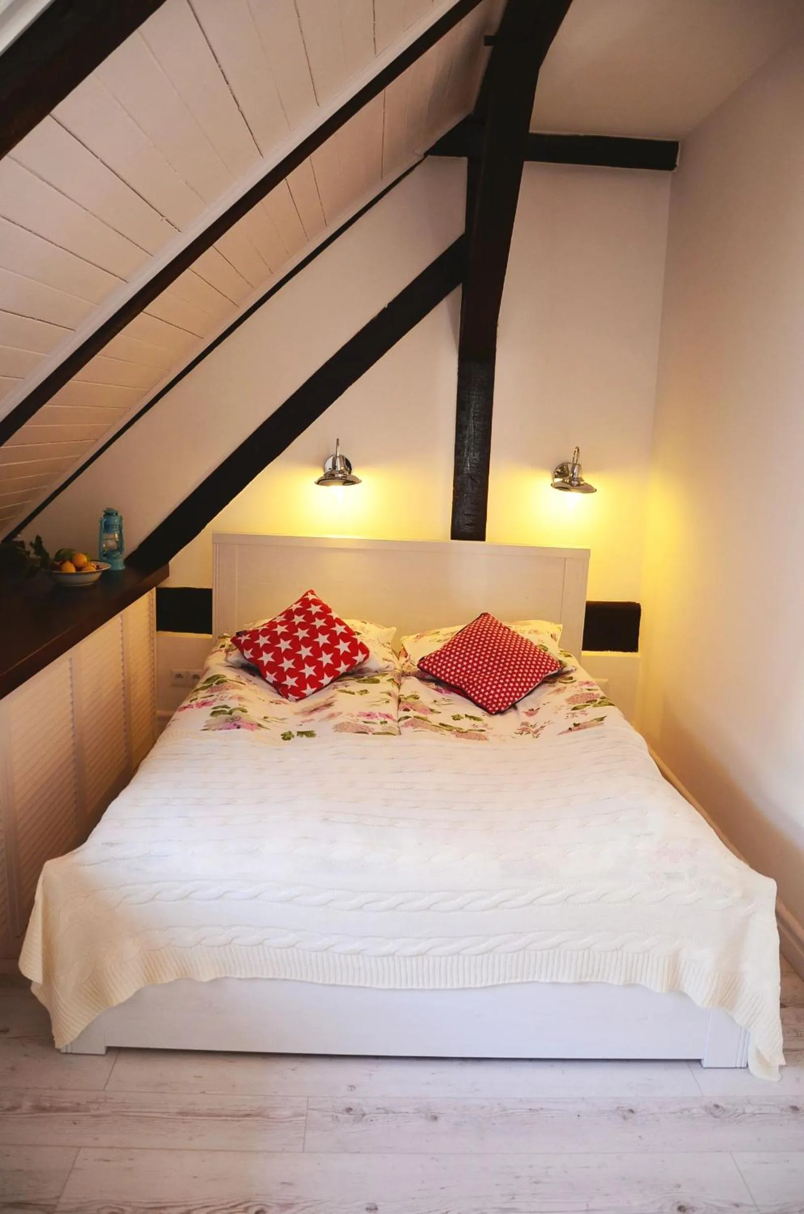 Bed in Stare Sady Chillout Rooms "Pod Jabłoniami"