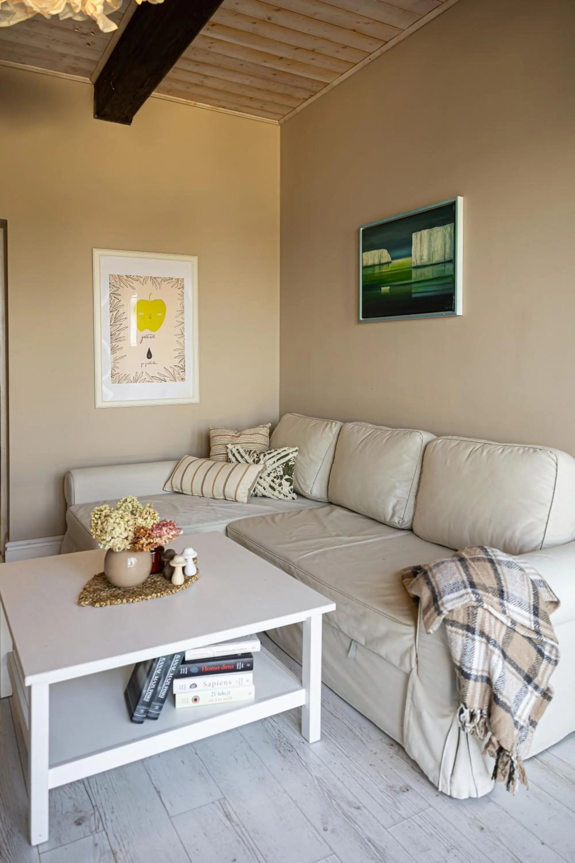 Stare Sady Chillout Rooms "Pod Jabłoniami"