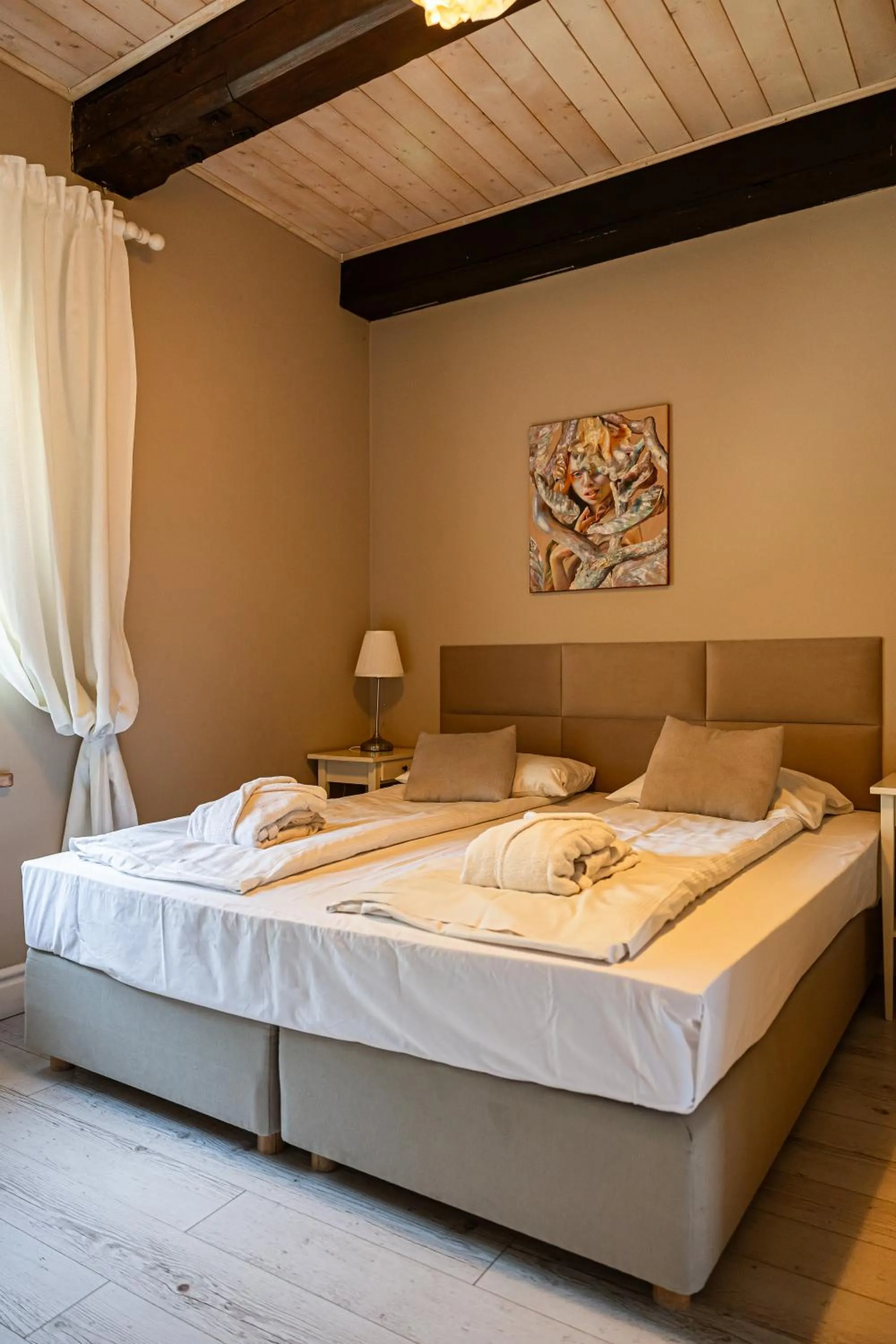 Bed in Stare Sady Chillout Rooms "Pod Jabłoniami"