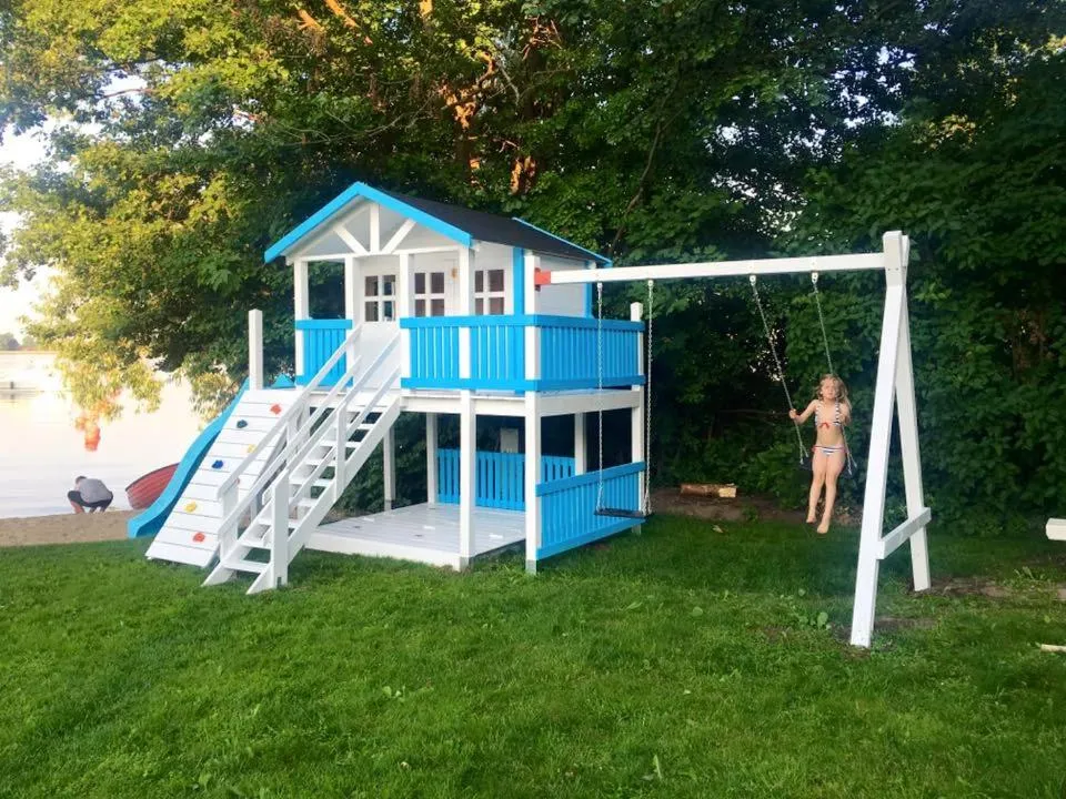Children play ground in Stare Sady Chillout Rooms "Pod Jabłoniami"