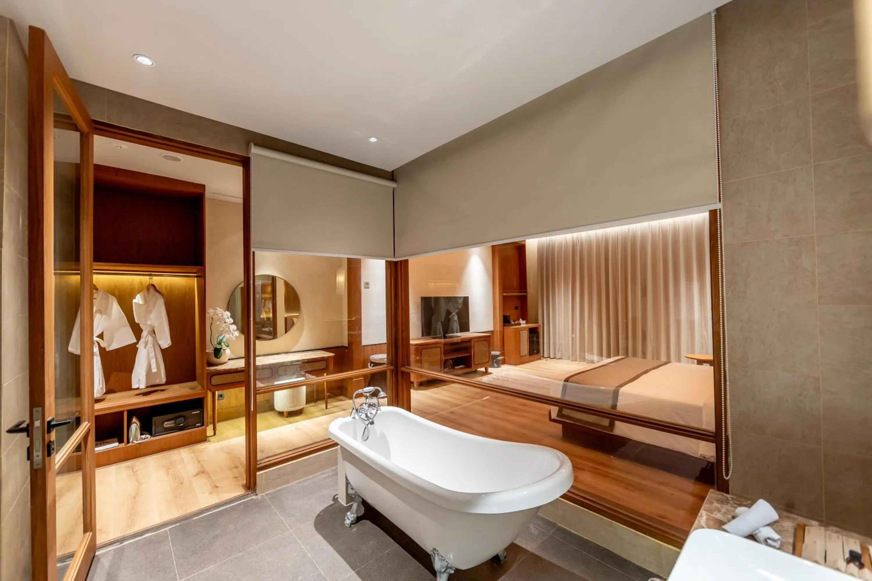 Bathroom, Bed in Anumana De Suite