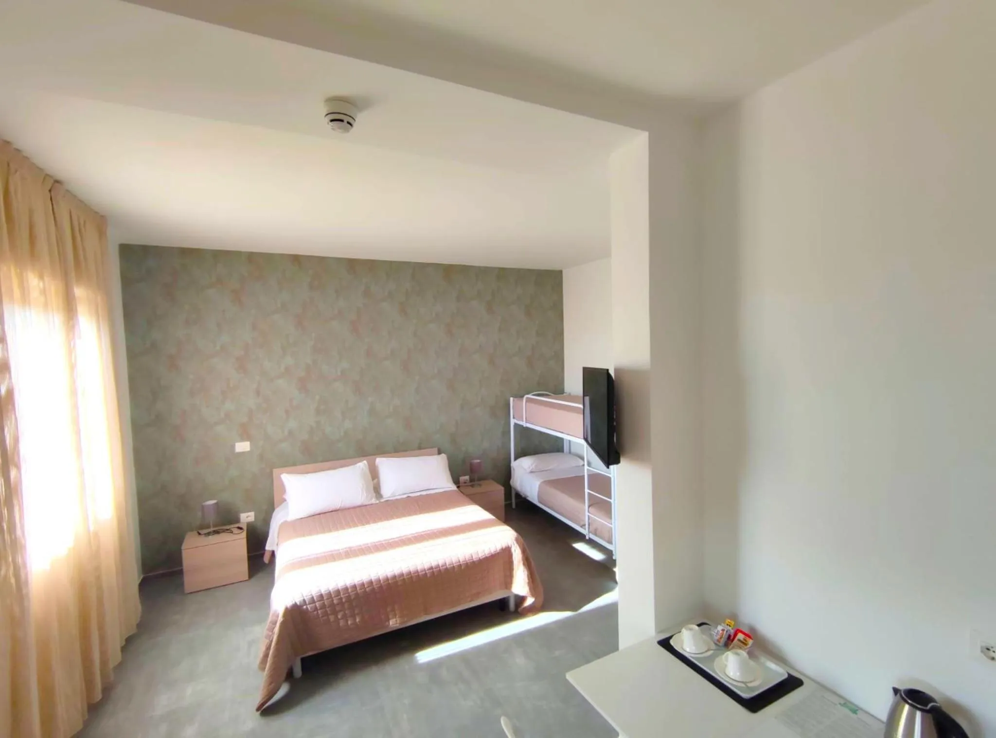 Bedroom, Bed in Hotel Bastione