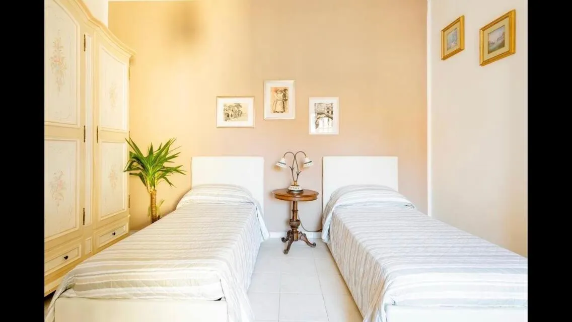 Bed in B&B Maison Rosetta IUN-E4948