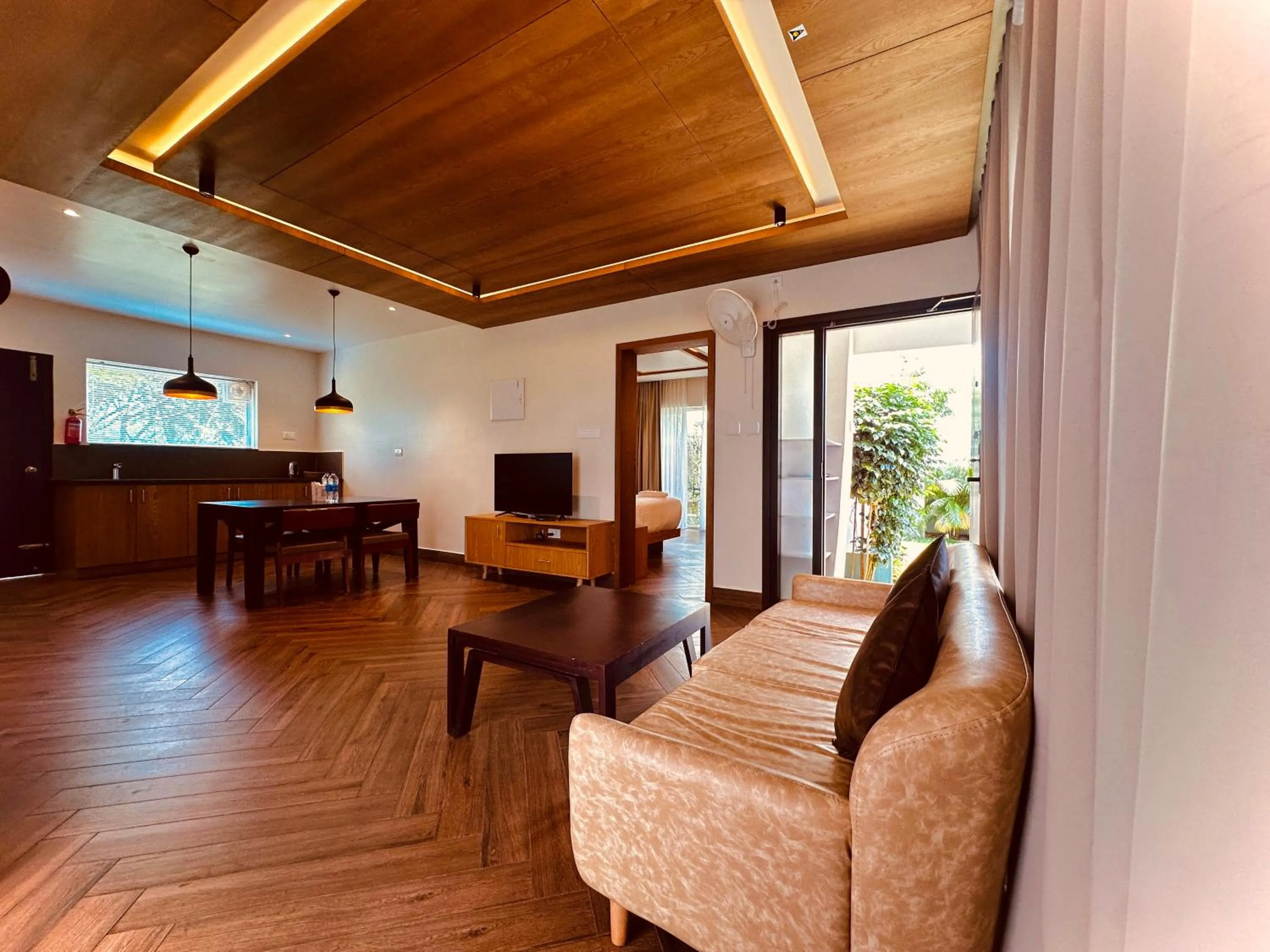 TV and multimedia in Talenresort Vythiri Villas