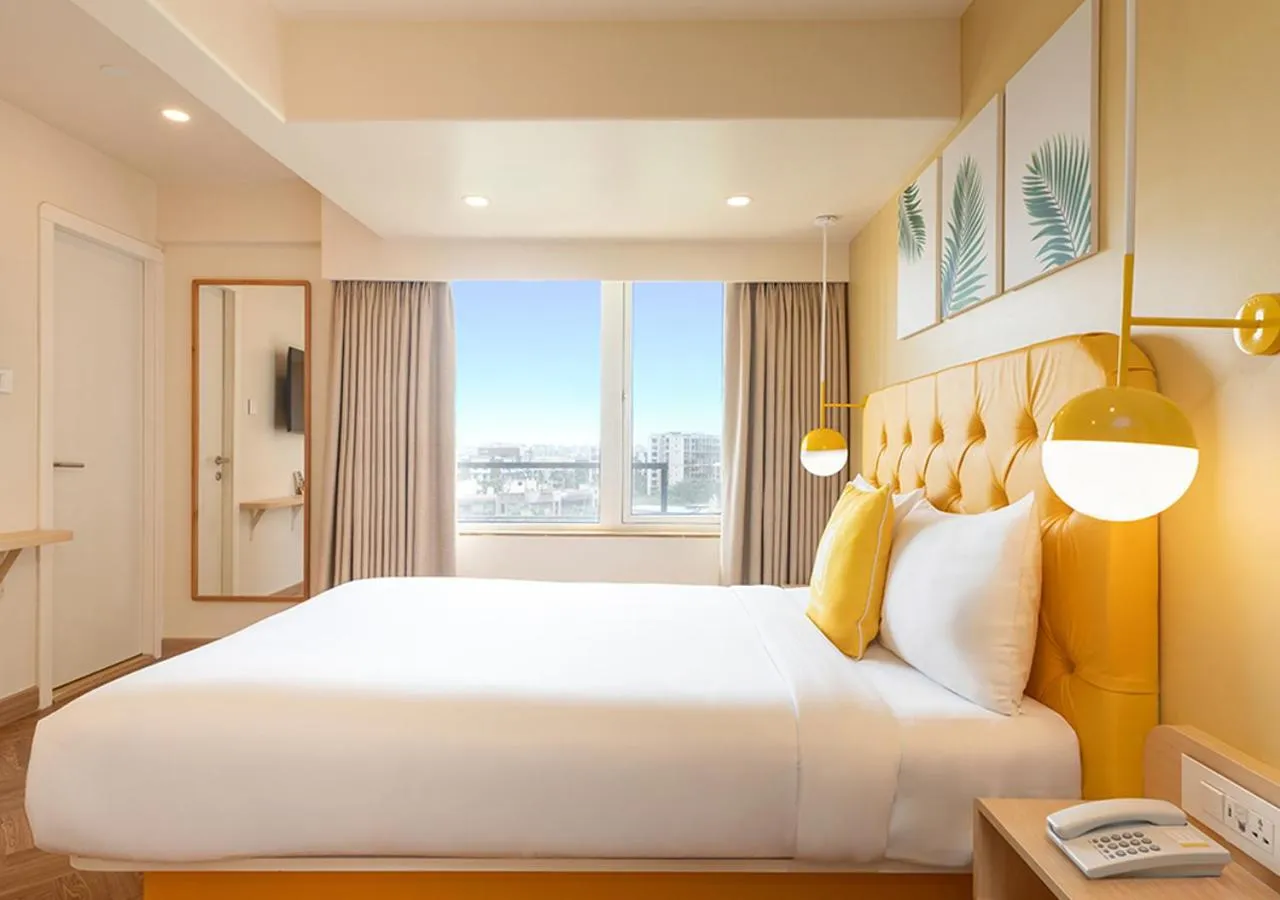 View (from property/room), Bed in Bloom Hub l WEH Andheri