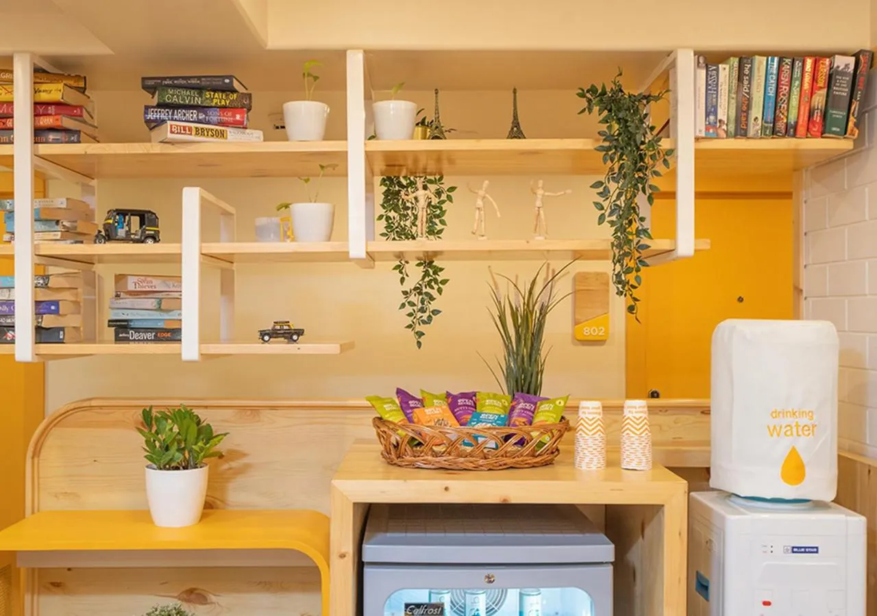 Restaurant/places to eat in Bloom Hub l WEH Andheri