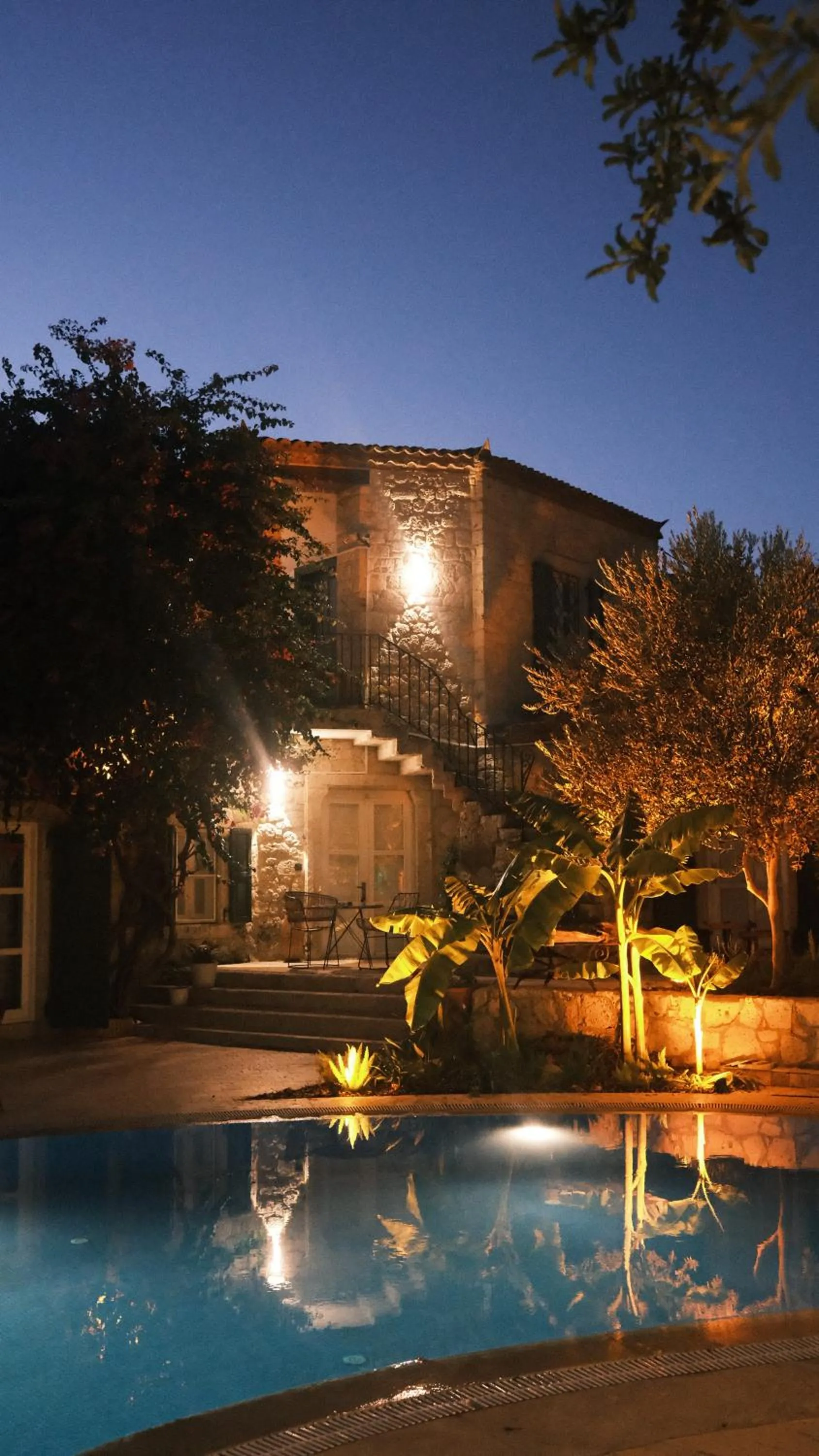 Pool view in La Grenadine Hotel