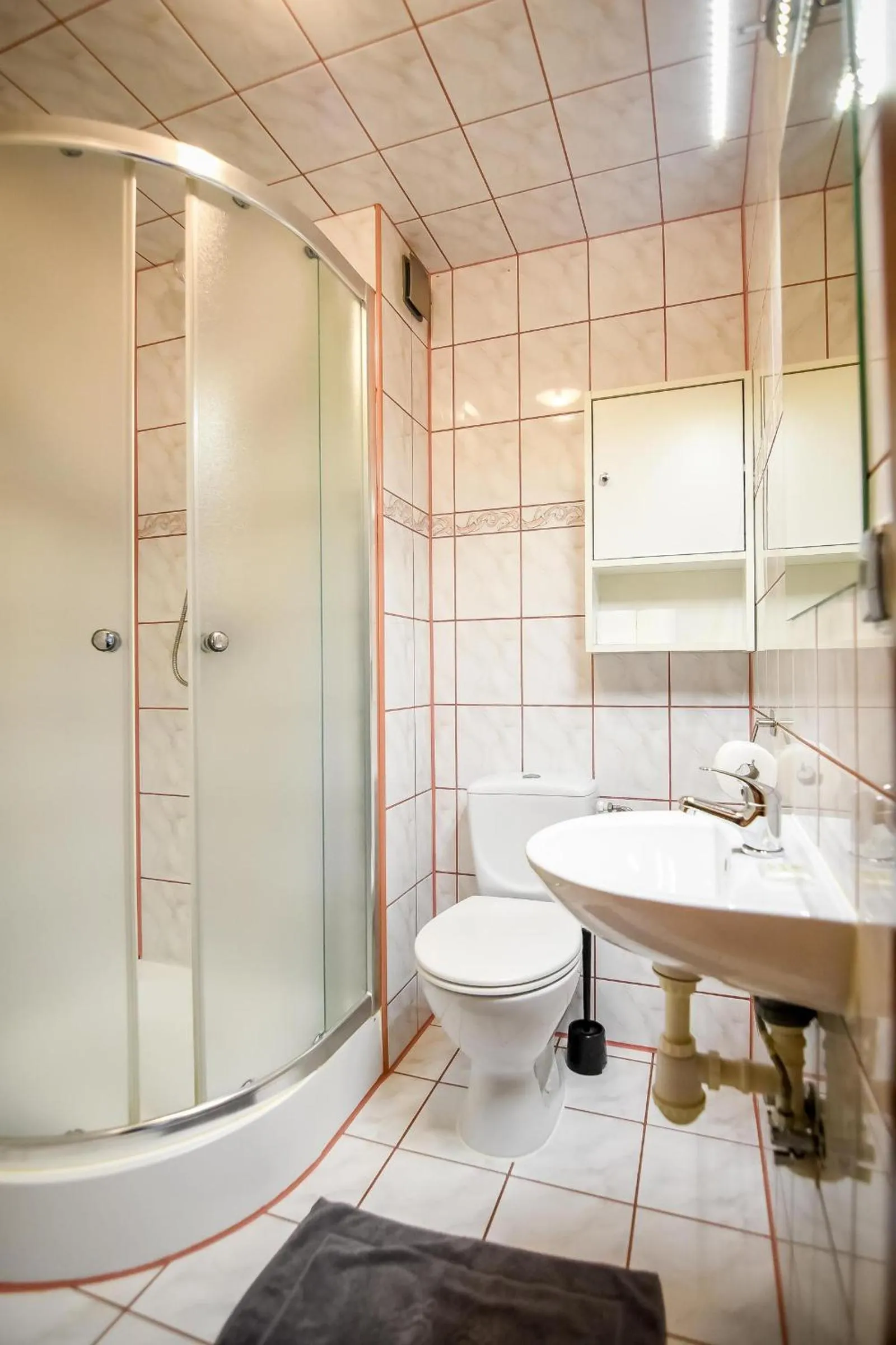 Shower in Willa Znana