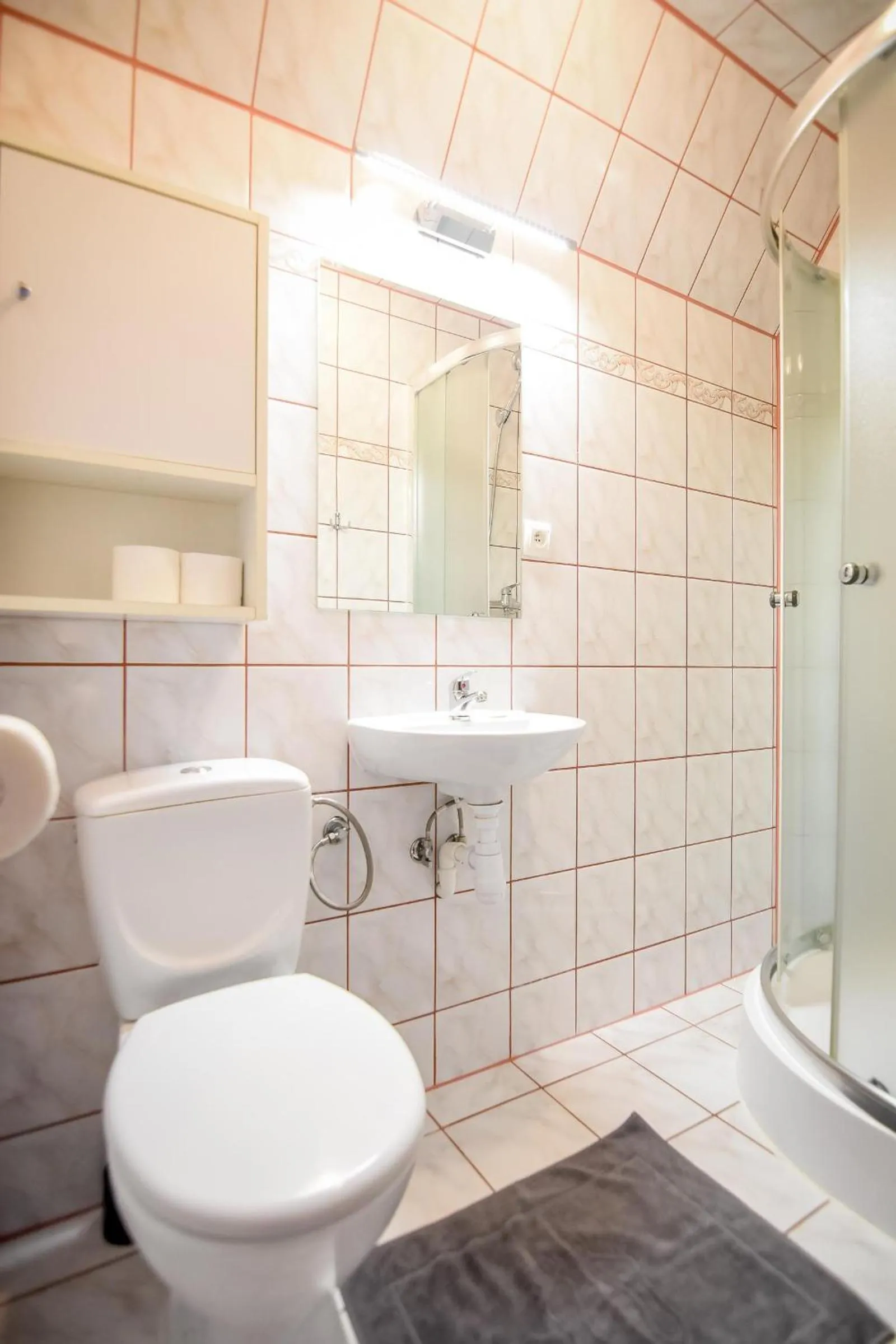 Shower in Willa Znana