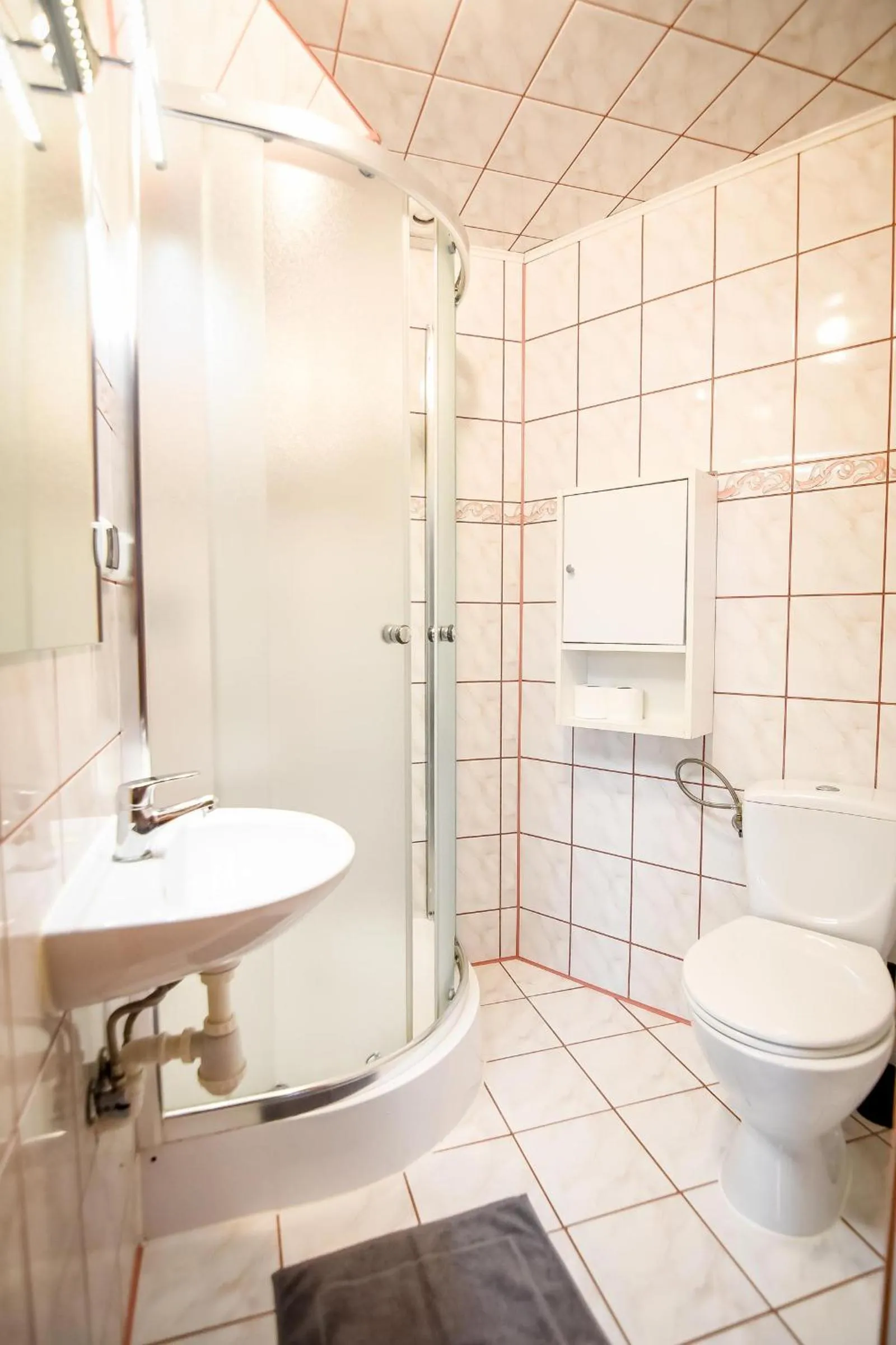 Shower in Willa Znana