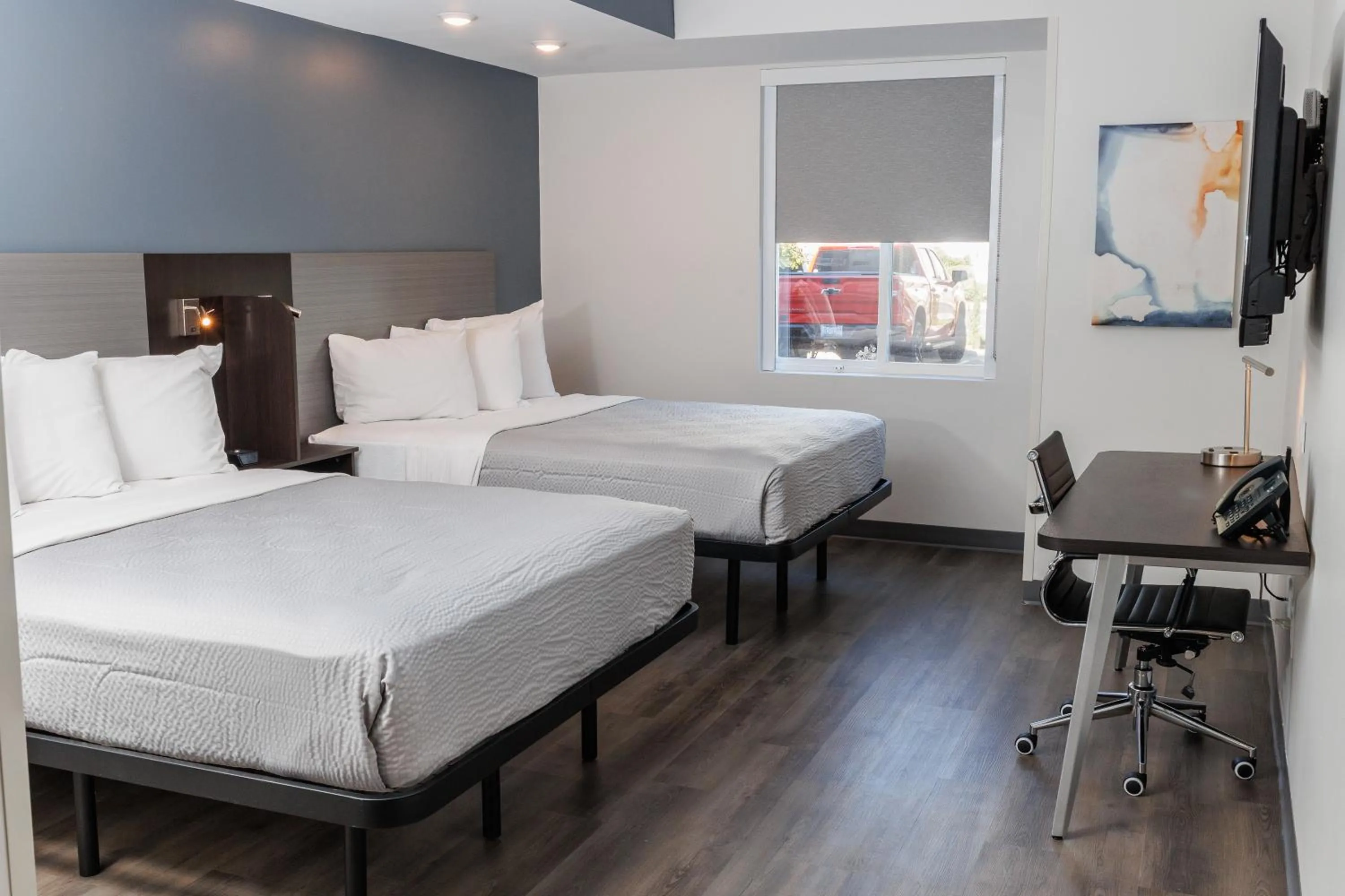 Bed in stayAPT Suites Fayetteville-Fort Bragg