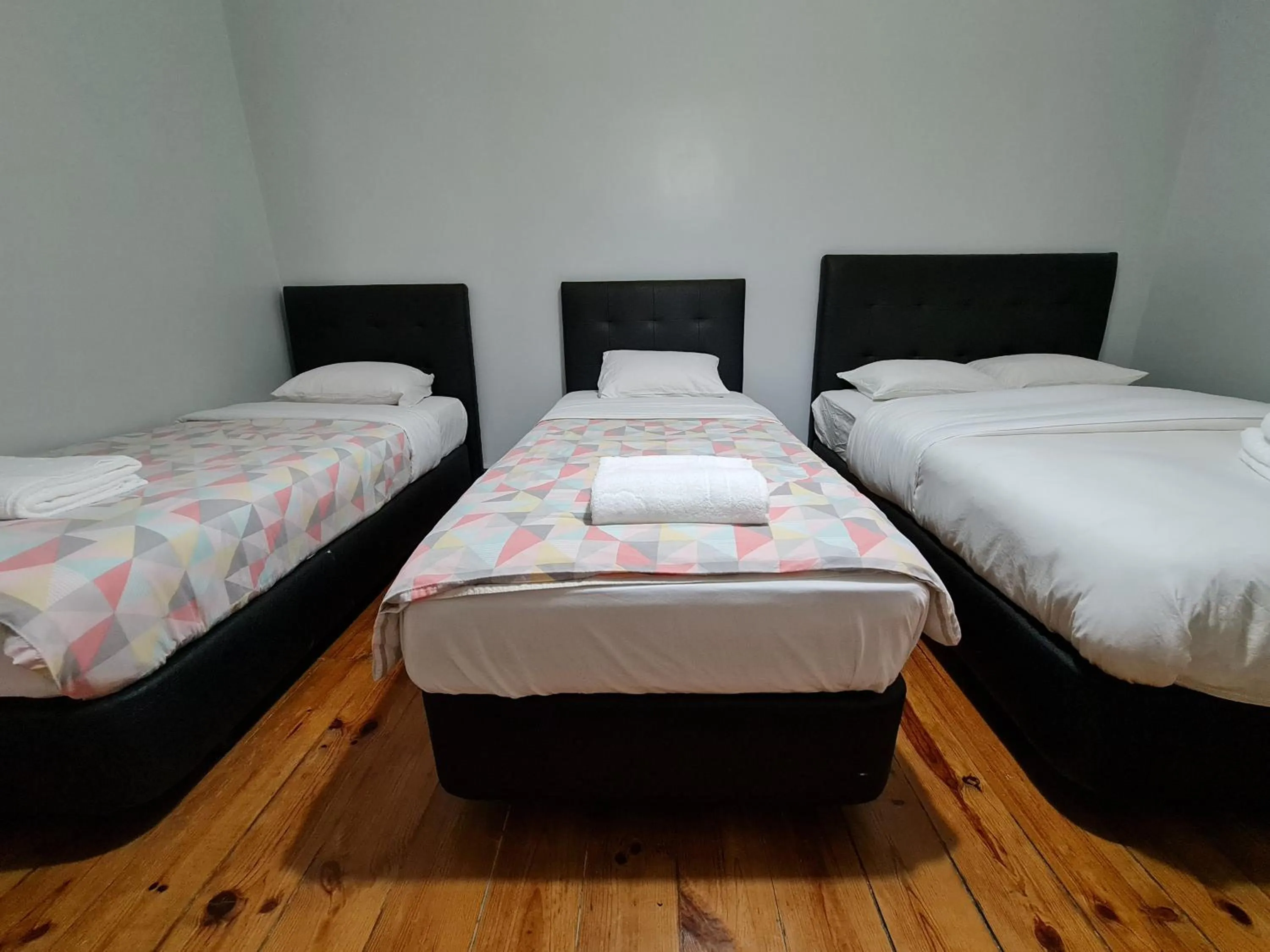 Bed in Shangri-La Hostel Anjos