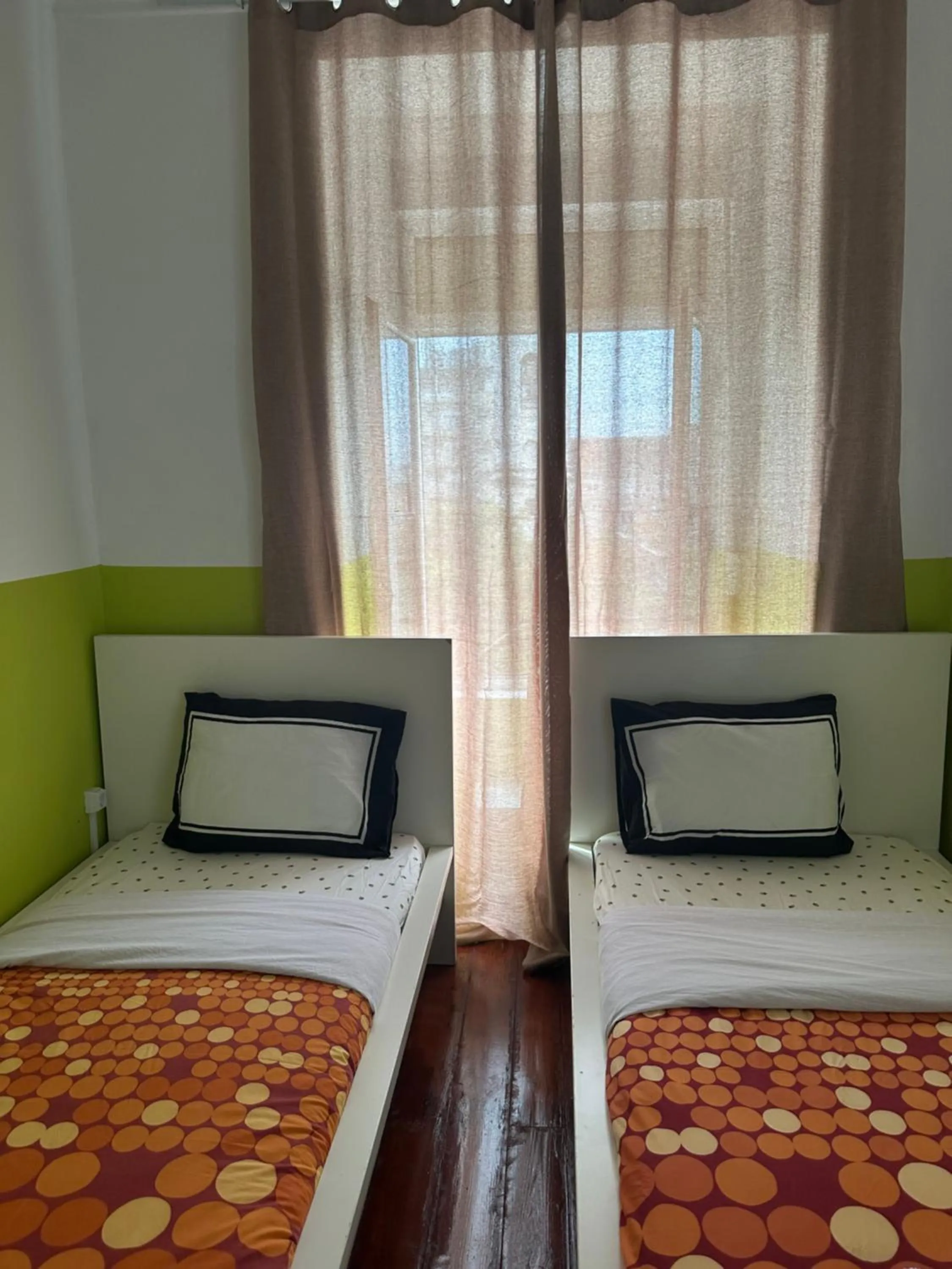 Bed in Shangri-La Hostel Anjos