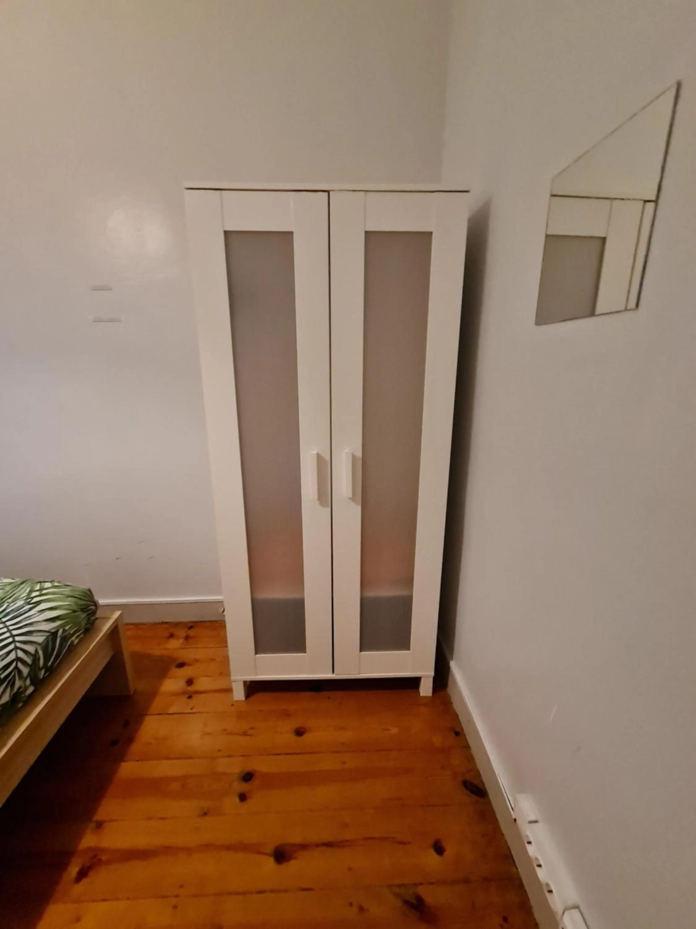 Shangri-La Hostel Anjos