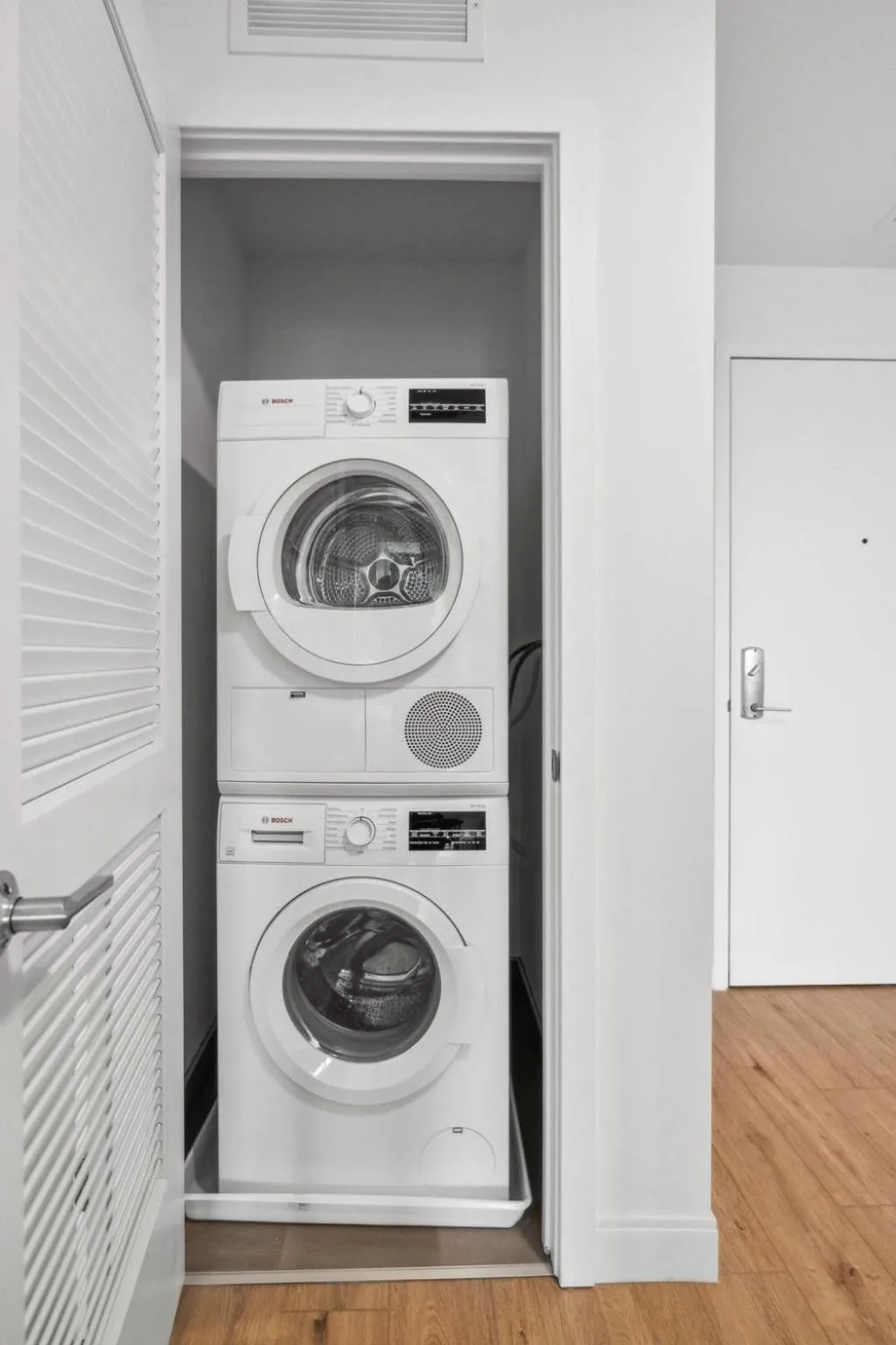 washing machine in Placemakr Buzzard Point