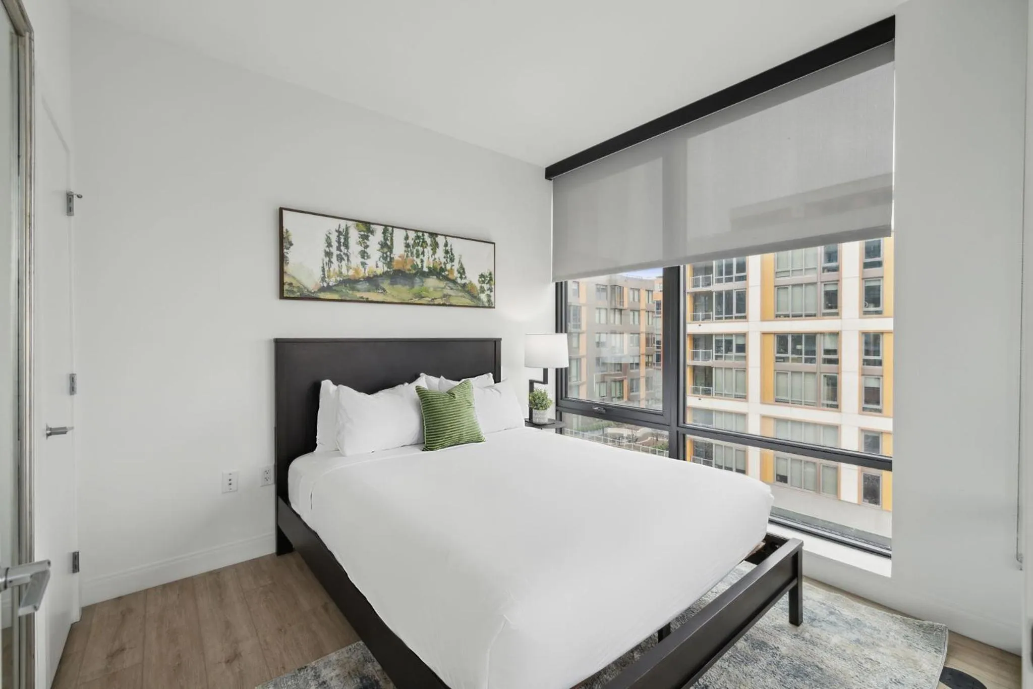 Bedroom, Bed in Placemakr Buzzard Point